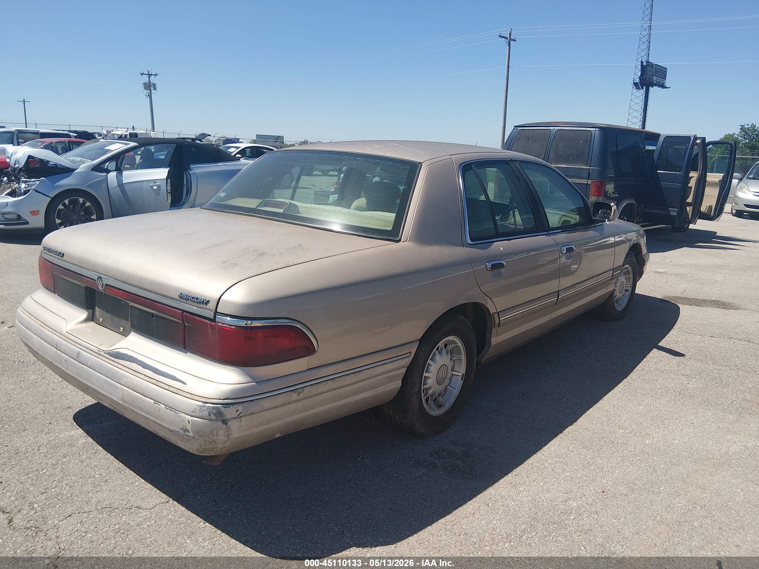 1997 Mercury Grand Marquis Ls Brown vin: 2MELM75W9VX670984