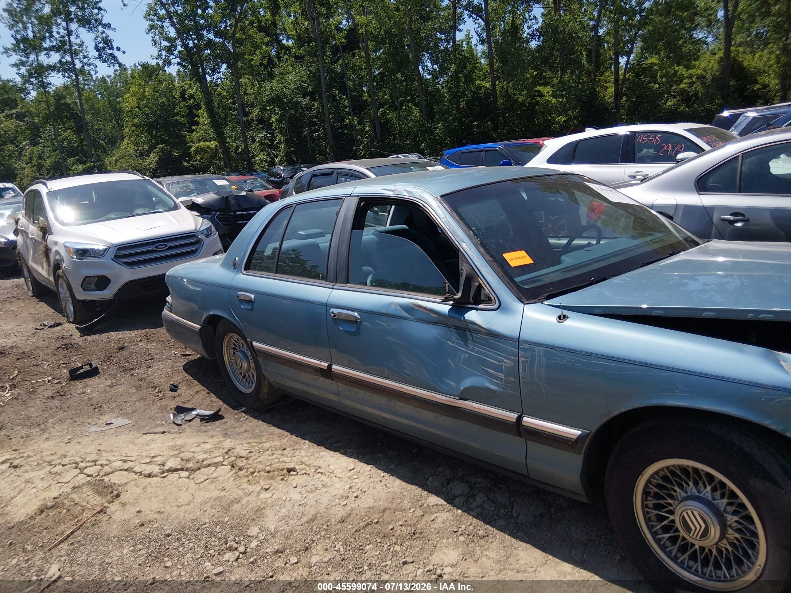 1993 Mercury Grand Marquis Ls Blue vin: 2MELM75WXPX675517