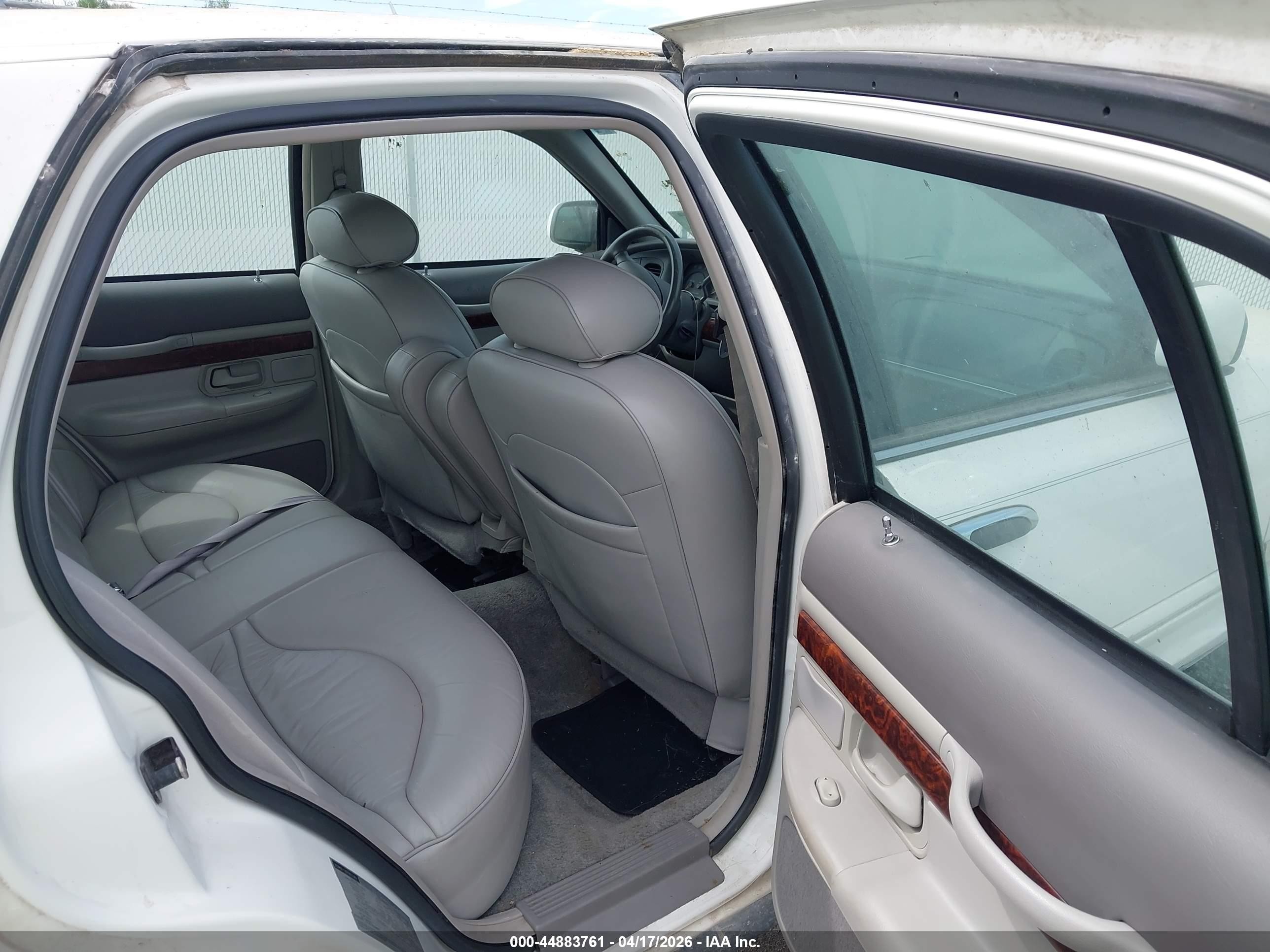 1997 Mercury Grand Marquis Ls White vin: 2MELM75WXVX723112