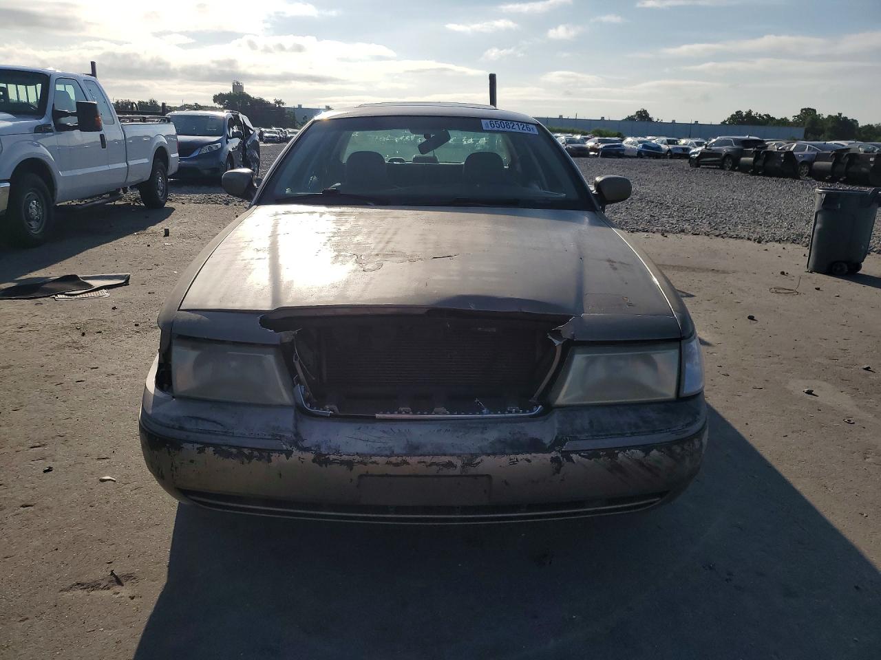 2004 Mercury Grand Marquis Ls Beige vin: 2MHFM75W14X680214