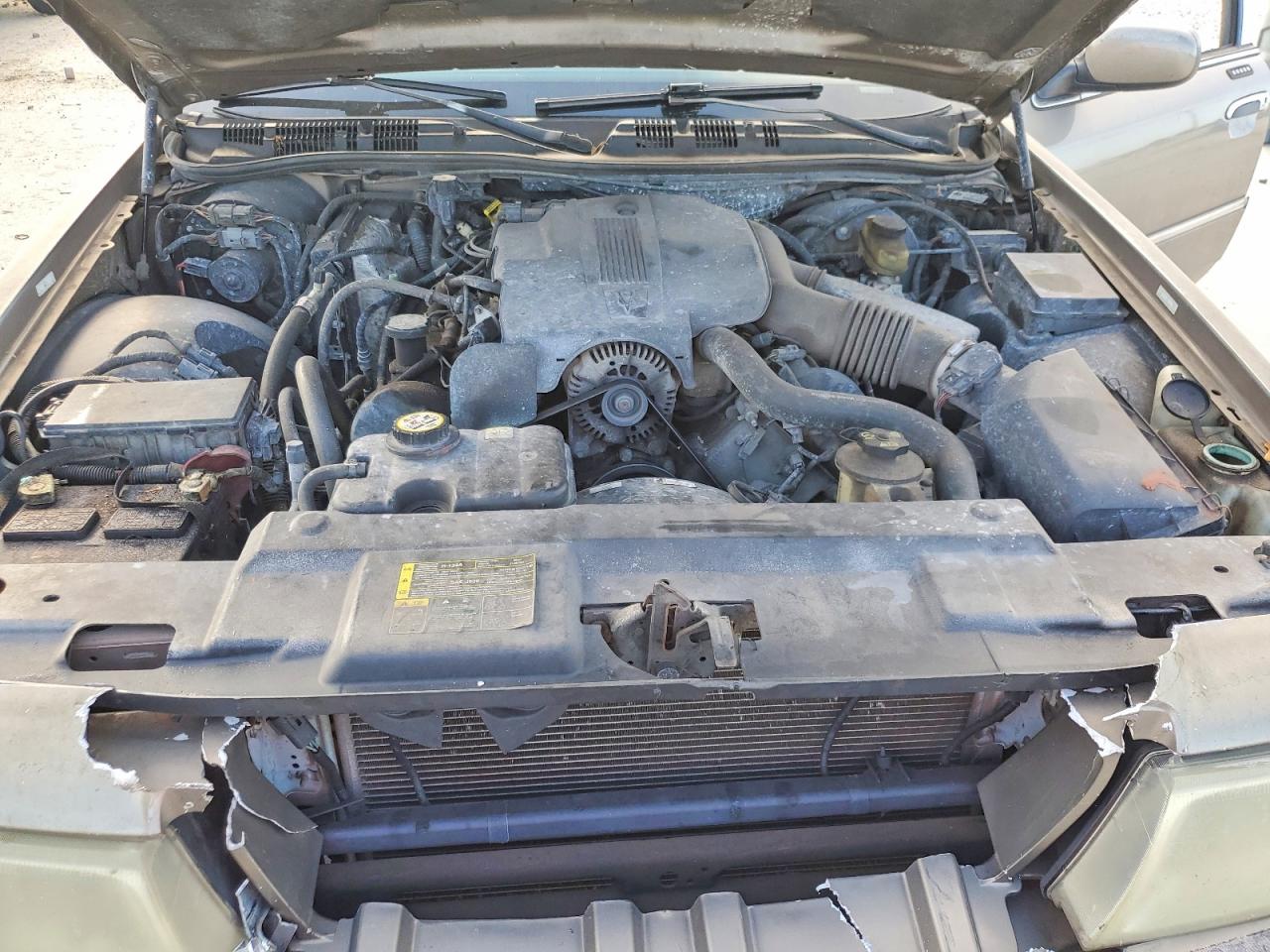 2004 Mercury Grand Marquis Ls Beige vin: 2MHFM75W14X680214