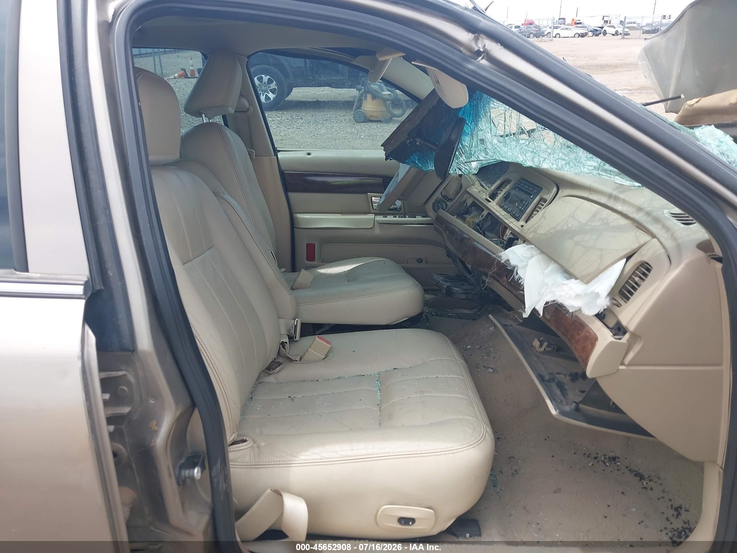 2006 Mercury Grand Marquis Ls Beige vin: 2MHFM75W16X624244