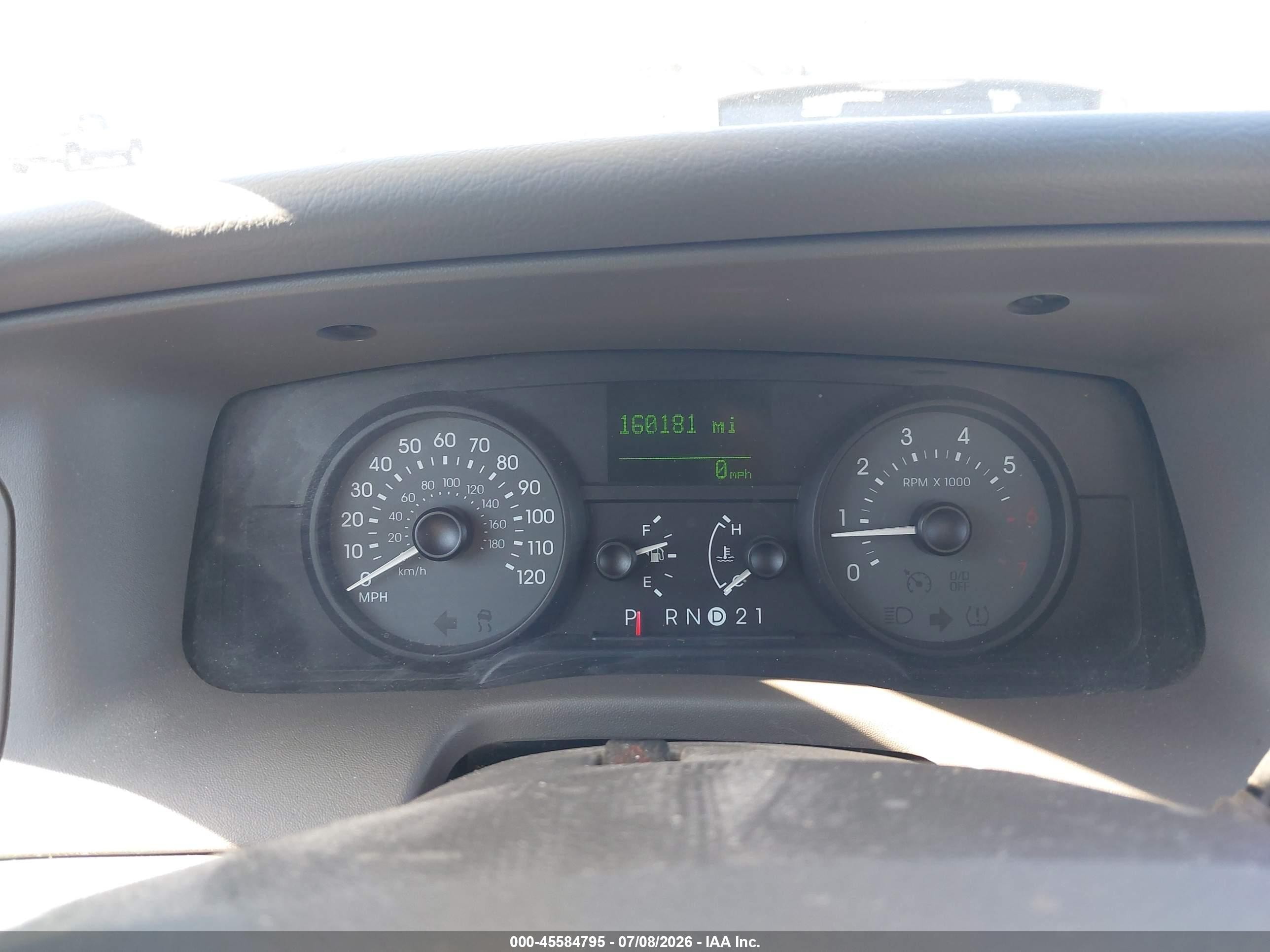 2007 Mercury Grand Marquis Ls Silver vin: 2MHHM75V57X611787