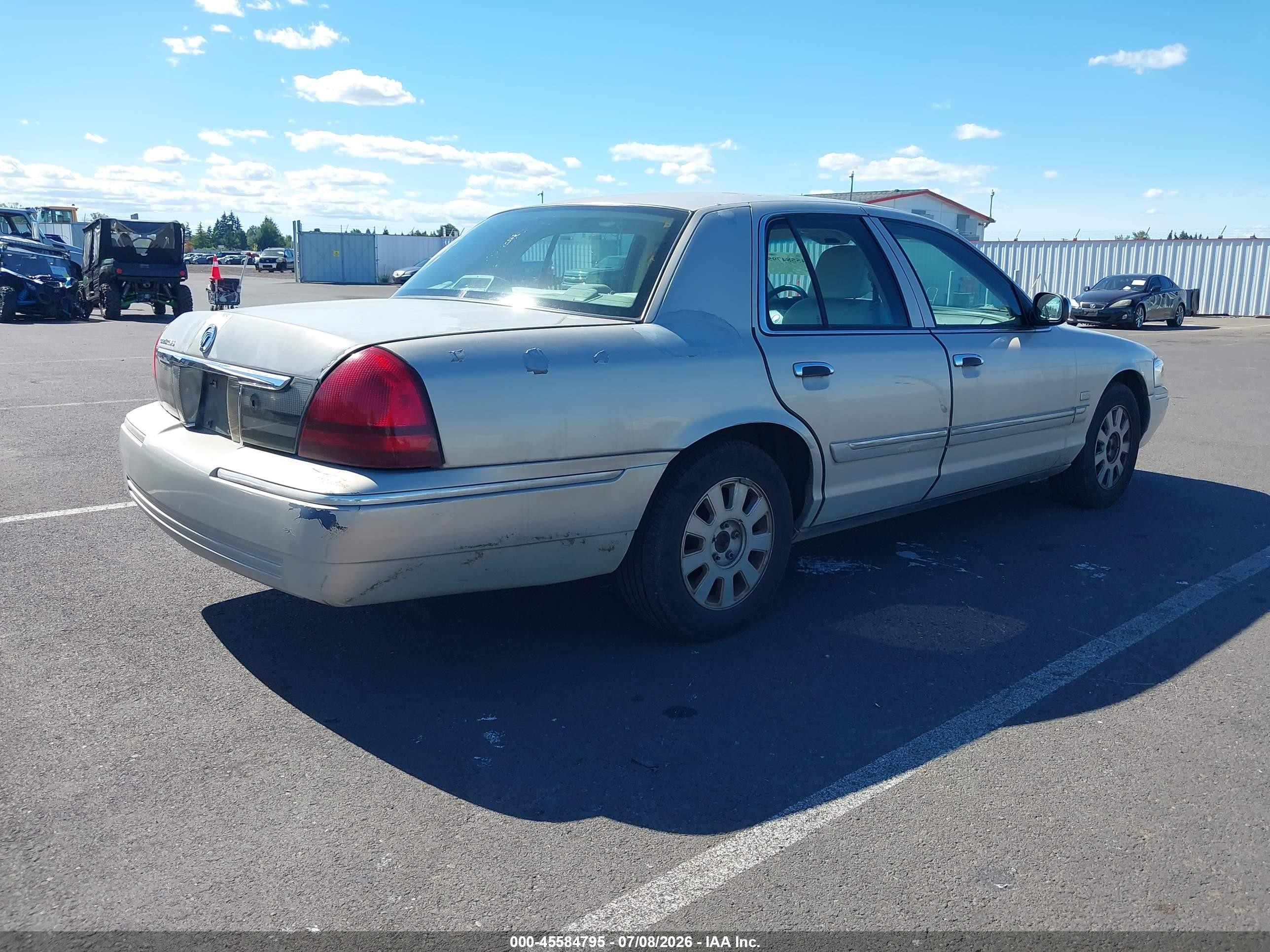 2007 Mercury Grand Marquis Ls Silver vin: 2MHHM75V57X611787