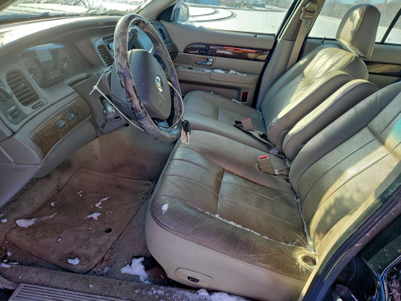 2008 Mercury Grand Marquis Ls Black vin: 2MHHM75V98X650125
