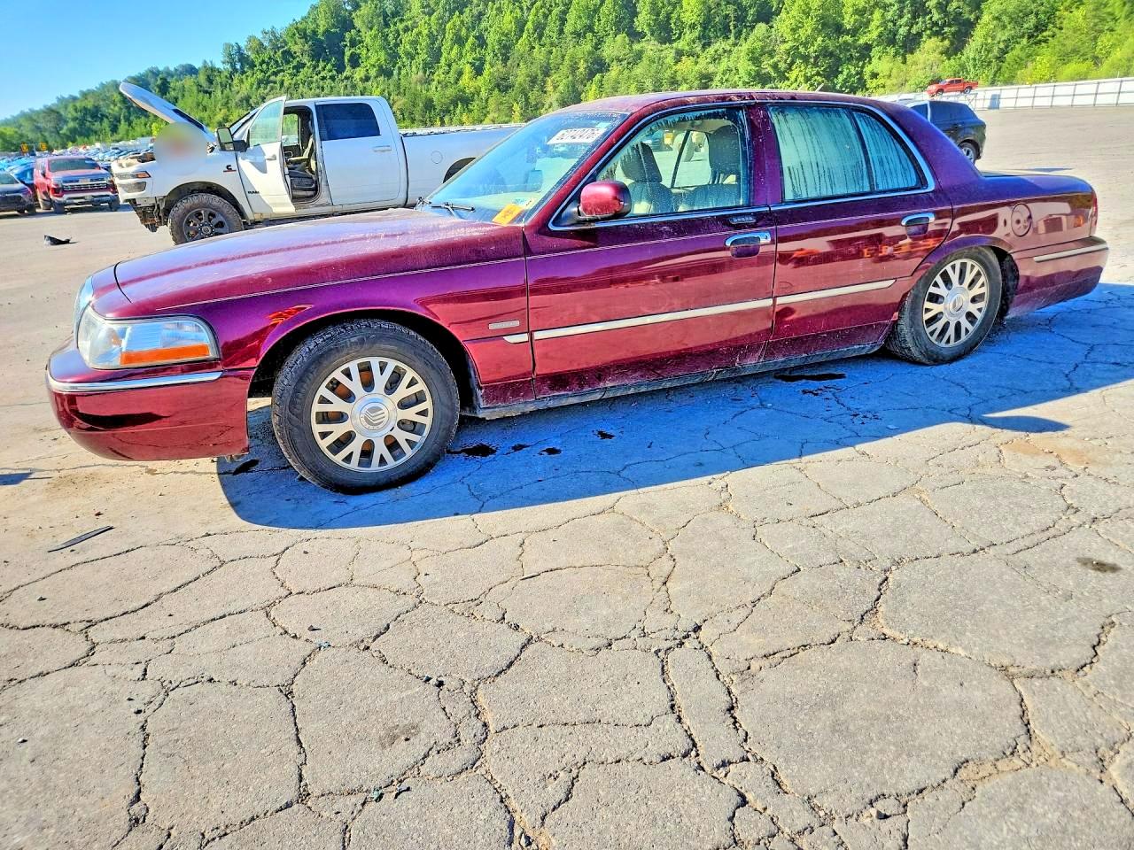 2004 Mercury Grand Marquis Ls Maroon vin: 2MHHM75W64X667371