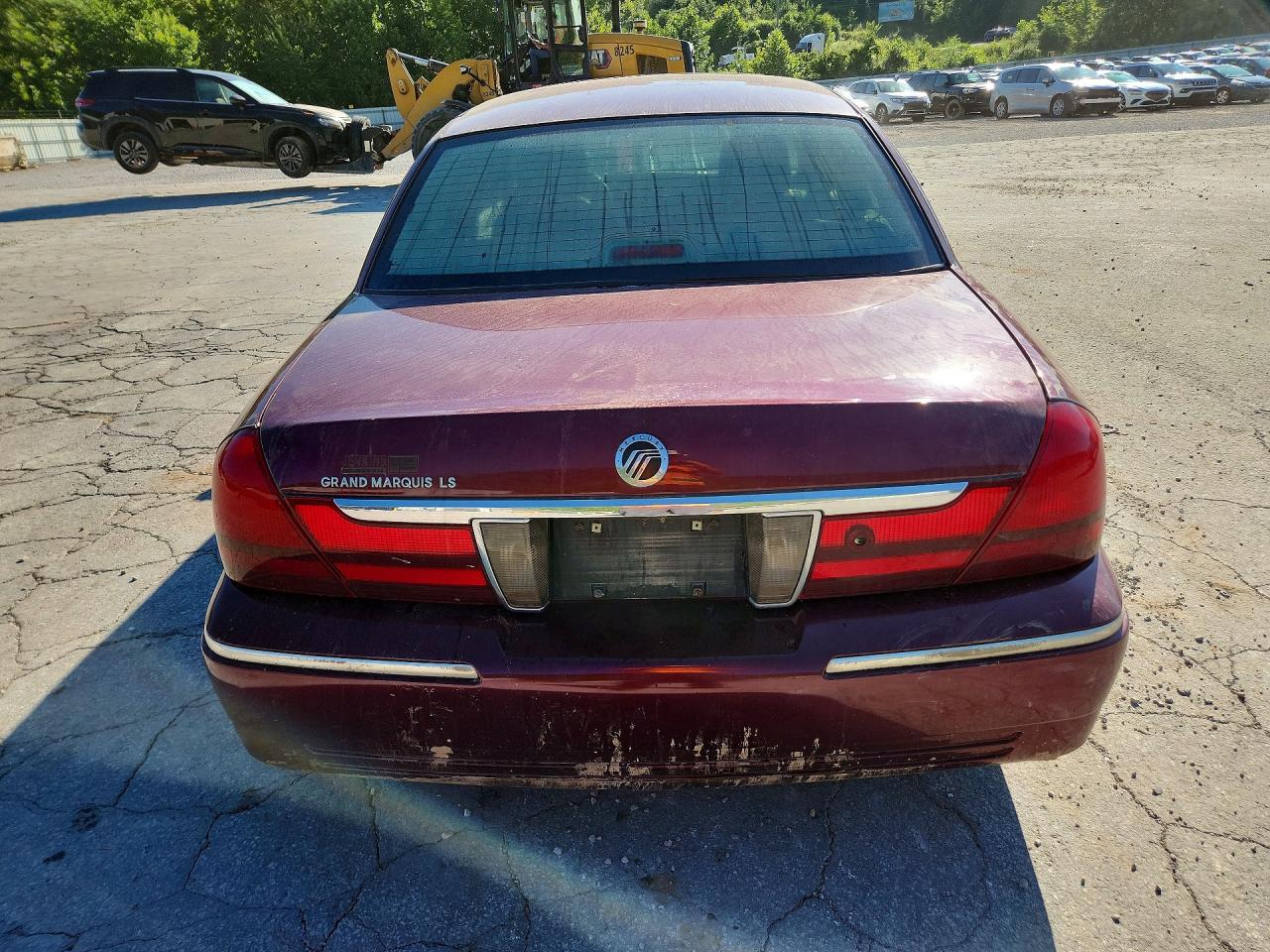 2004 Mercury Grand Marquis Ls Maroon vin: 2MHHM75W64X667371