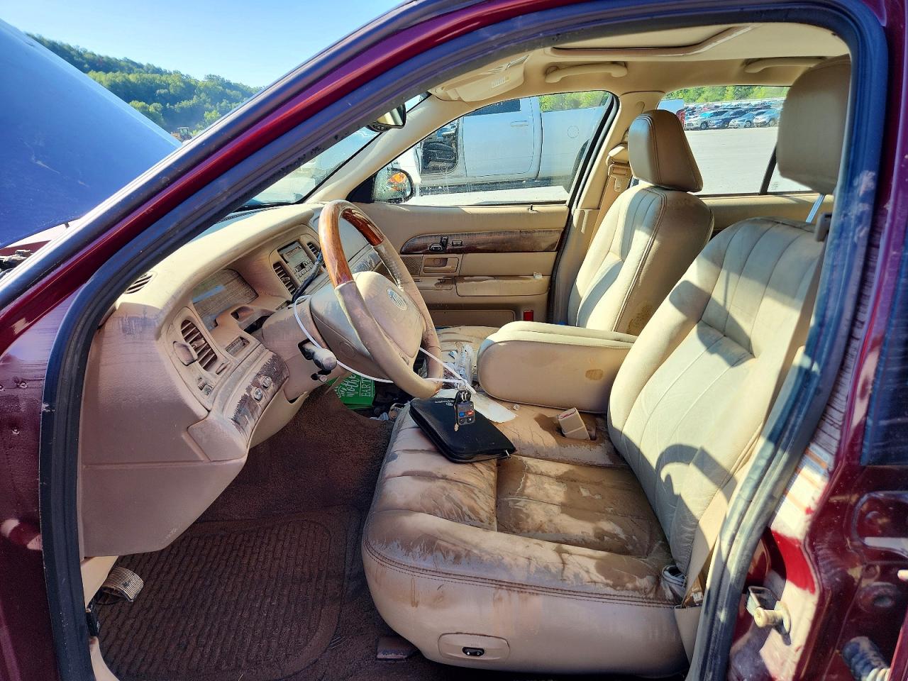 2004 Mercury Grand Marquis Ls Maroon vin: 2MHHM75W64X667371