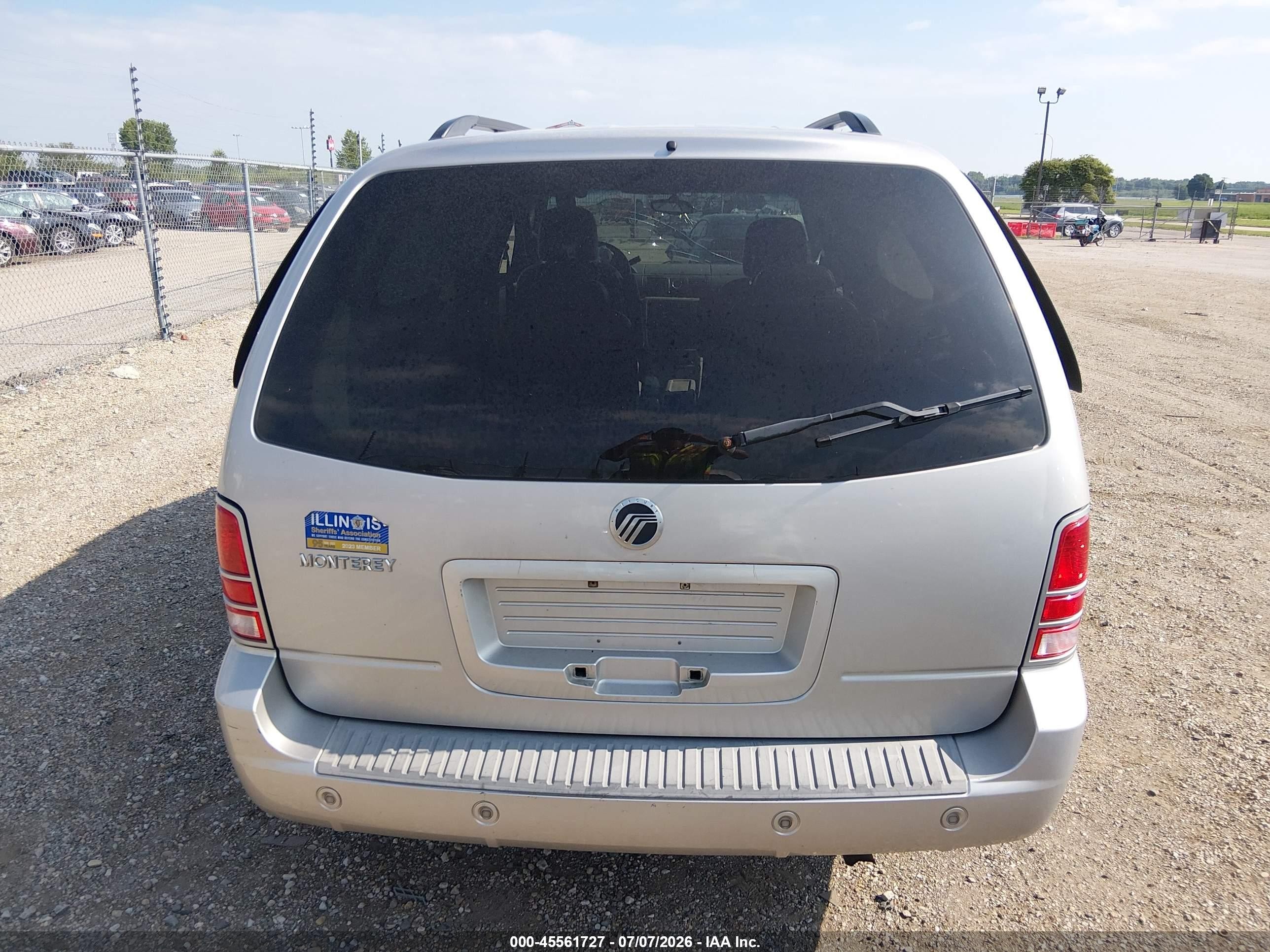 2004 Mercury Monterey   Silver vin: 2MRDA20204BJ16280