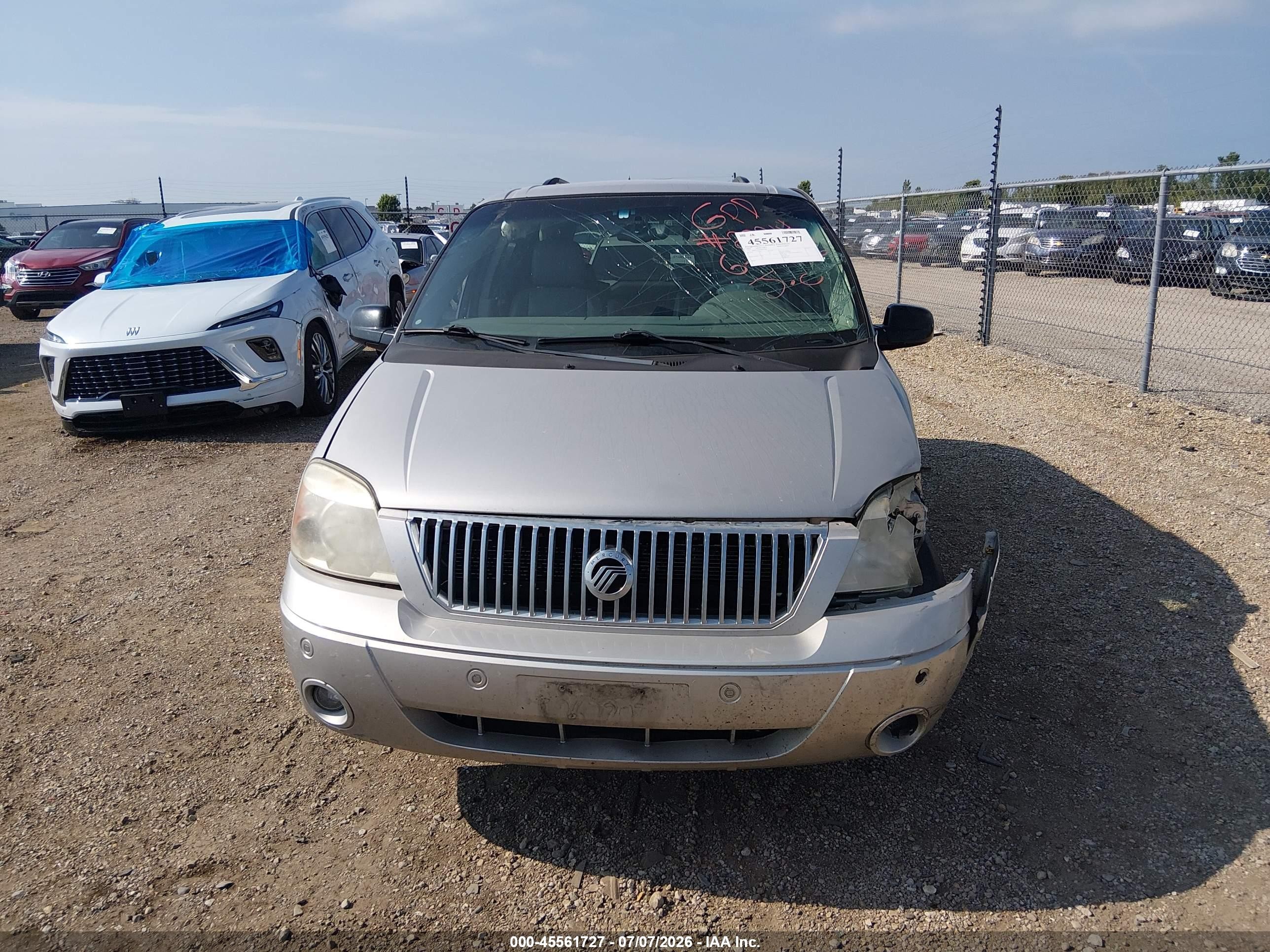 2004 Mercury Monterey   Silver vin: 2MRDA20204BJ16280