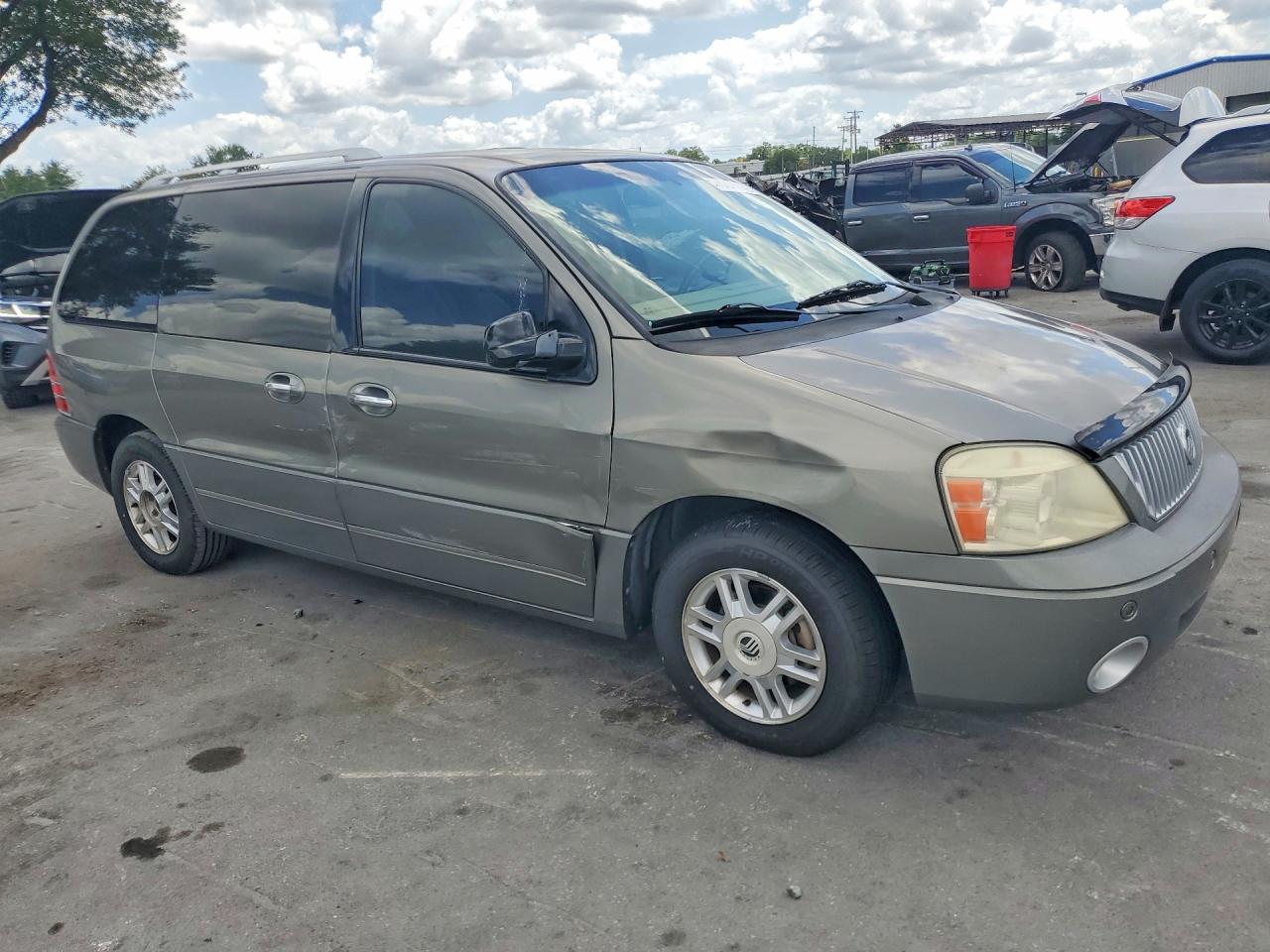 2004 Mercury Monterey Green vin: 2MRDA20264BJ15070