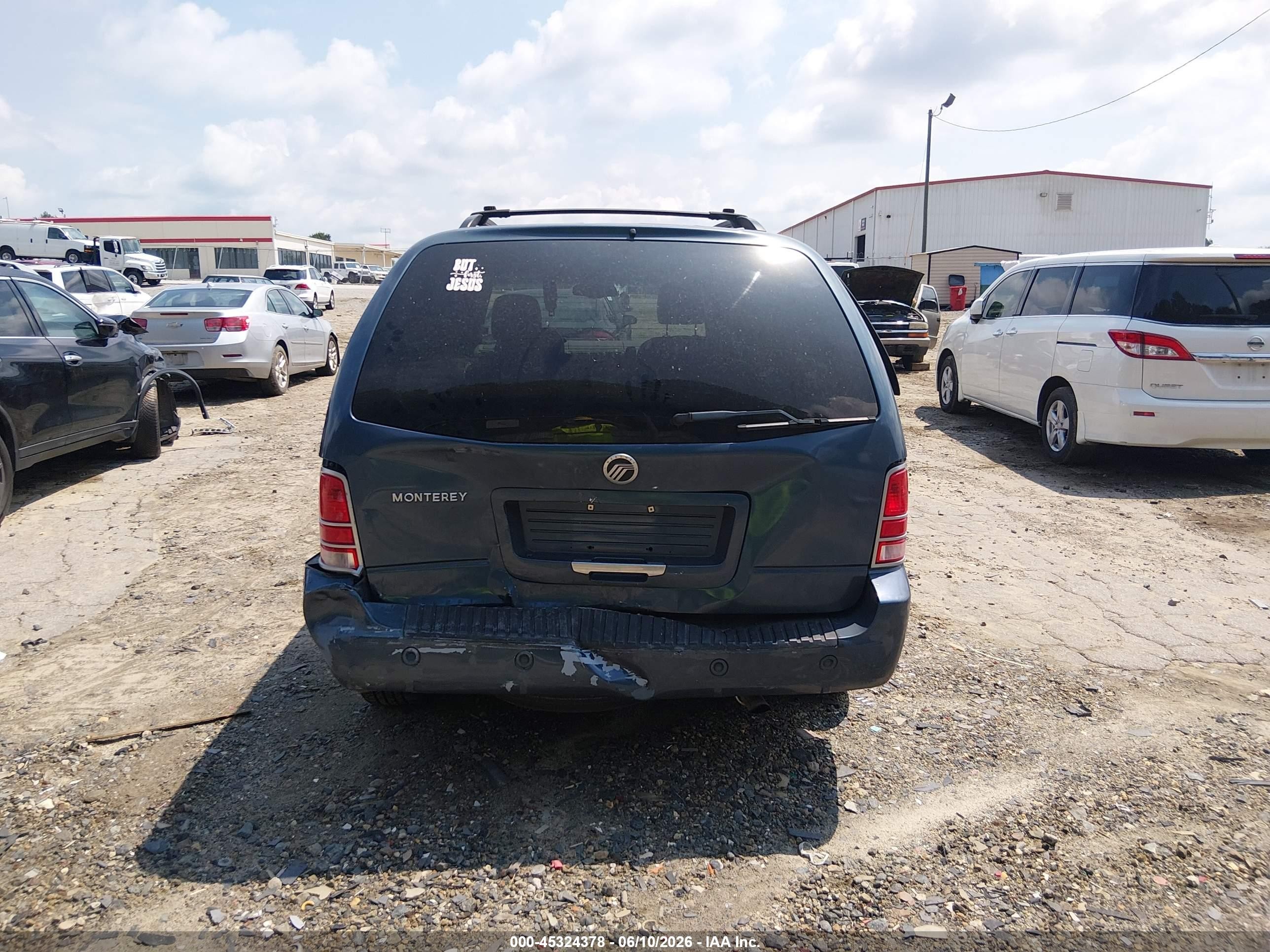 2004 Mercury Monterey   Blue vin: 2MRDA20284BJ12431