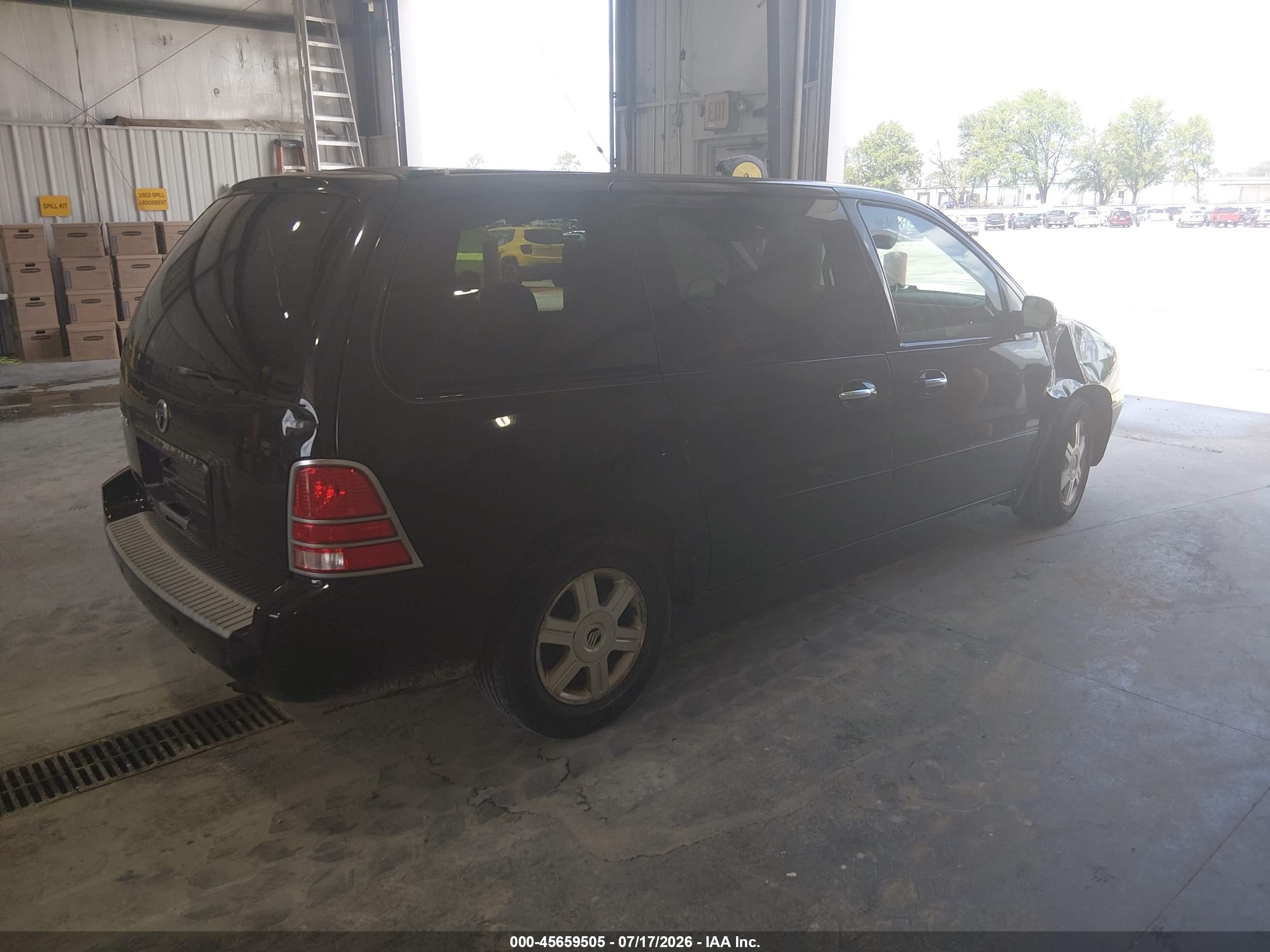 2004 Mercury Monterey   Black vin: 2MRZA20204BJ02403