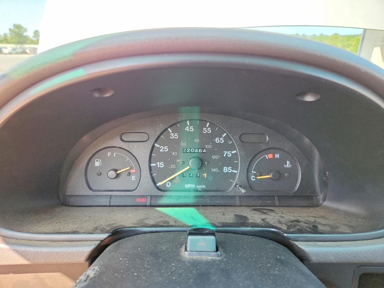 2001 Suzuki Swift Base Silver vin: 2S2AB21H216601018