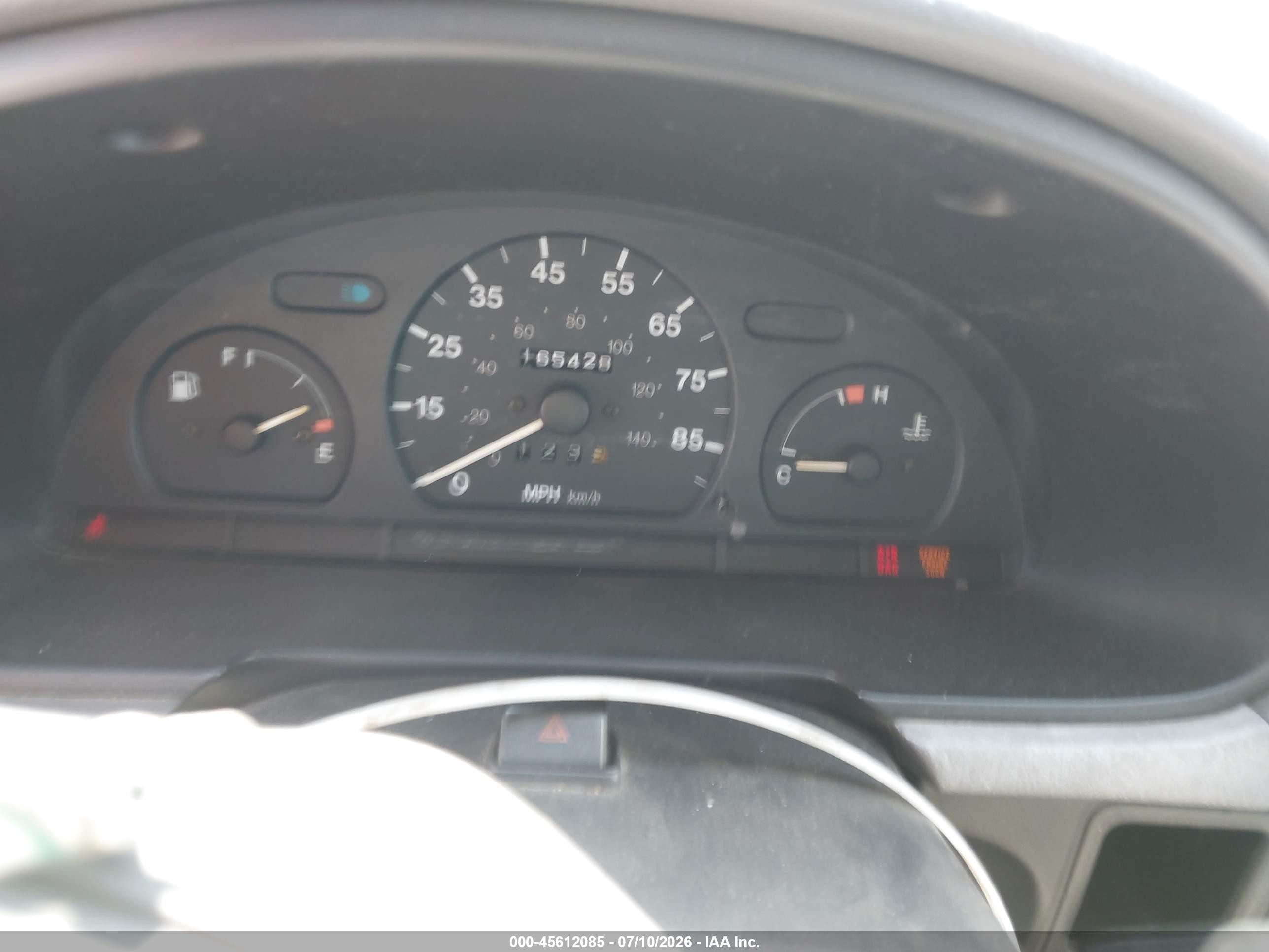2001 Suzuki Swift Ga/gl Red vin: 2S2AB21H616602611