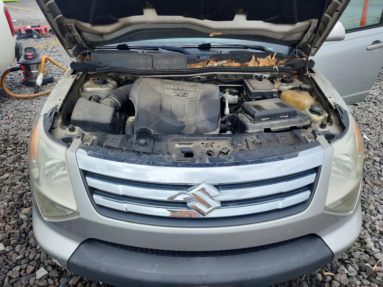 2007 Suzuki Xl7 Silver vin: 2S3DA117776113737