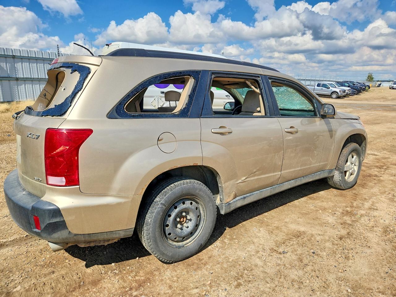 2007 Suzuki Xl7 Gold vin: 2S3DA217076104349