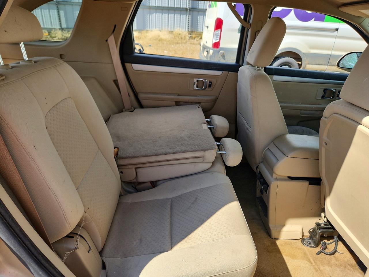 2007 Suzuki Xl7 Gold vin: 2S3DA217076104349