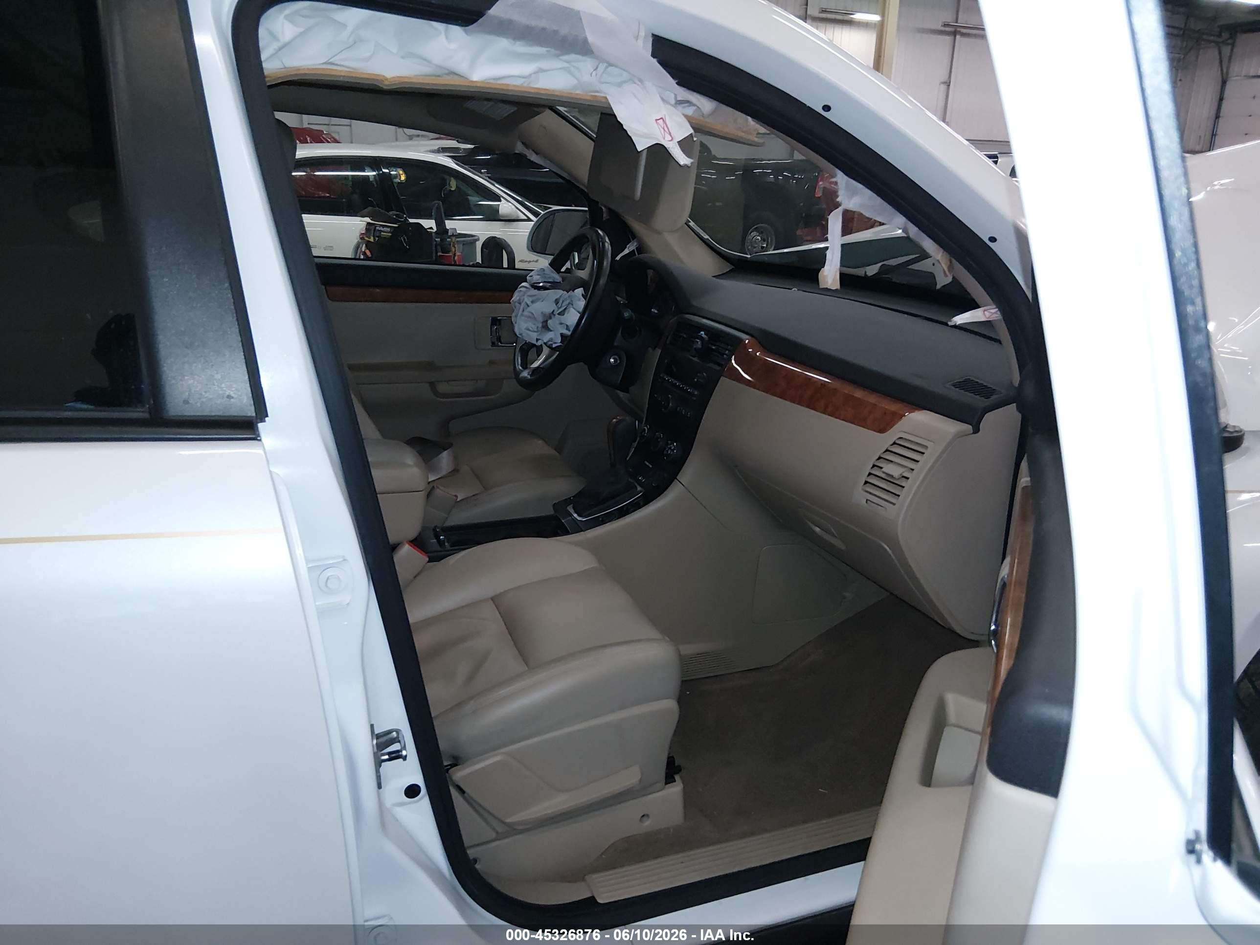 2008 Suzuki Xl7 Luxury Белый vin: 2S3DA417186125031