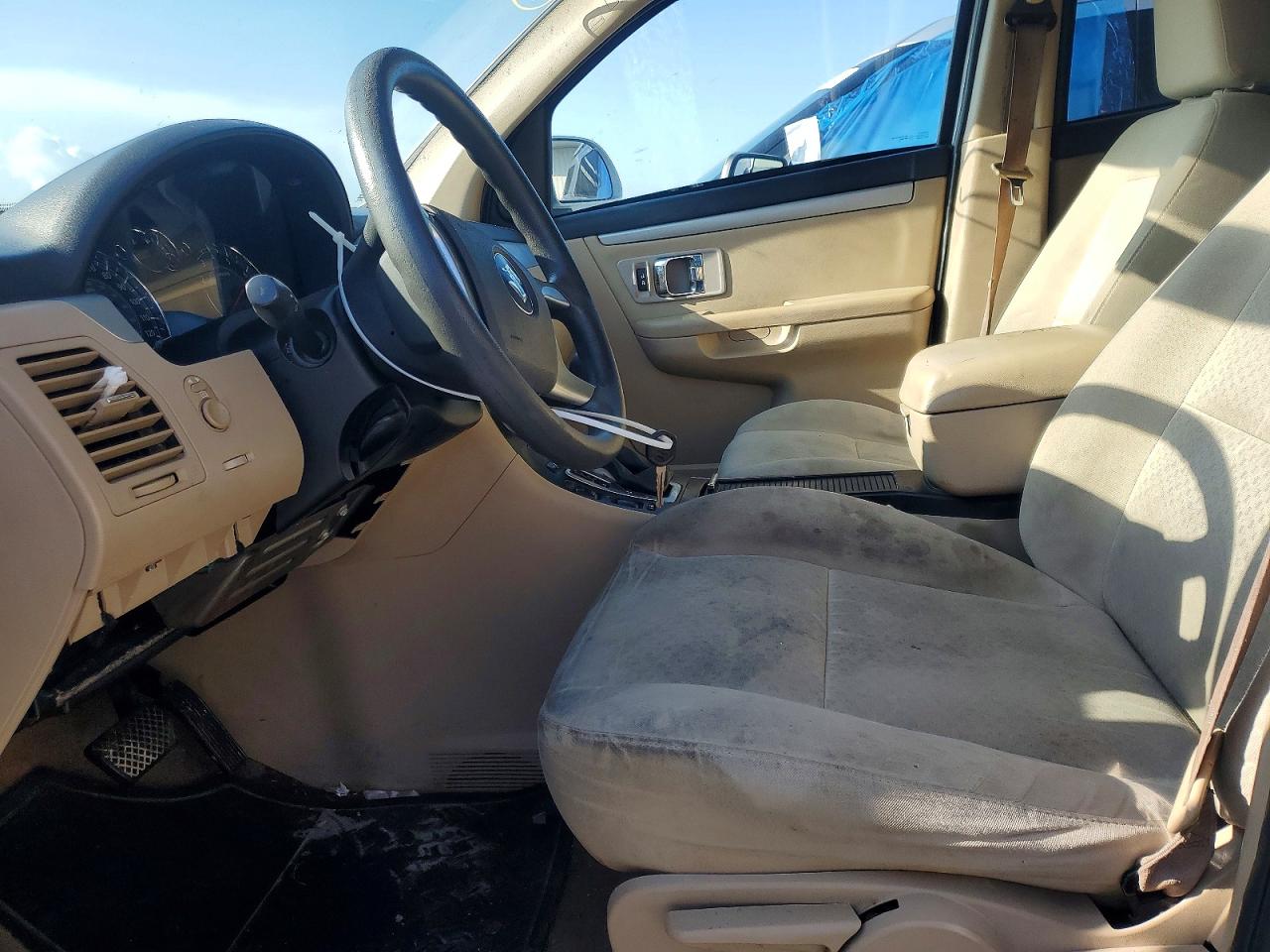 2007 Suzuki Xl7 White vin: 2S3DB117376109262
