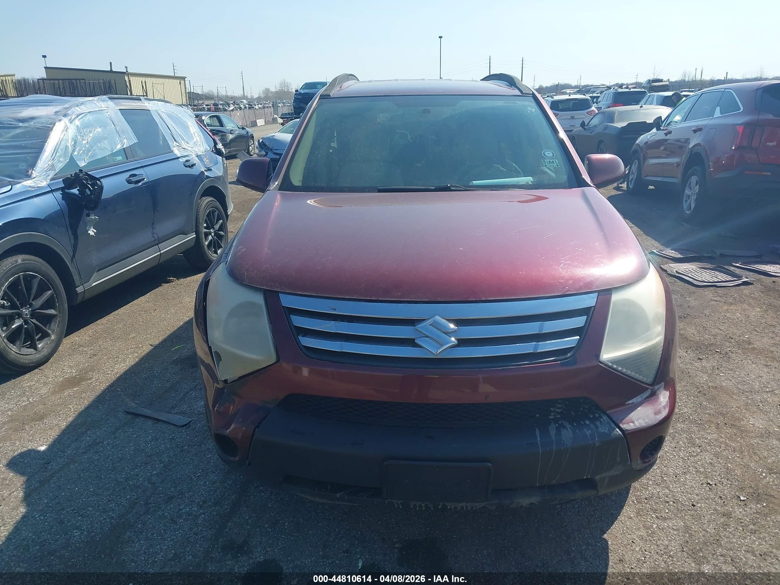 2008 Suzuki Xl7 Premium Red vin: 2S3DB217186120168