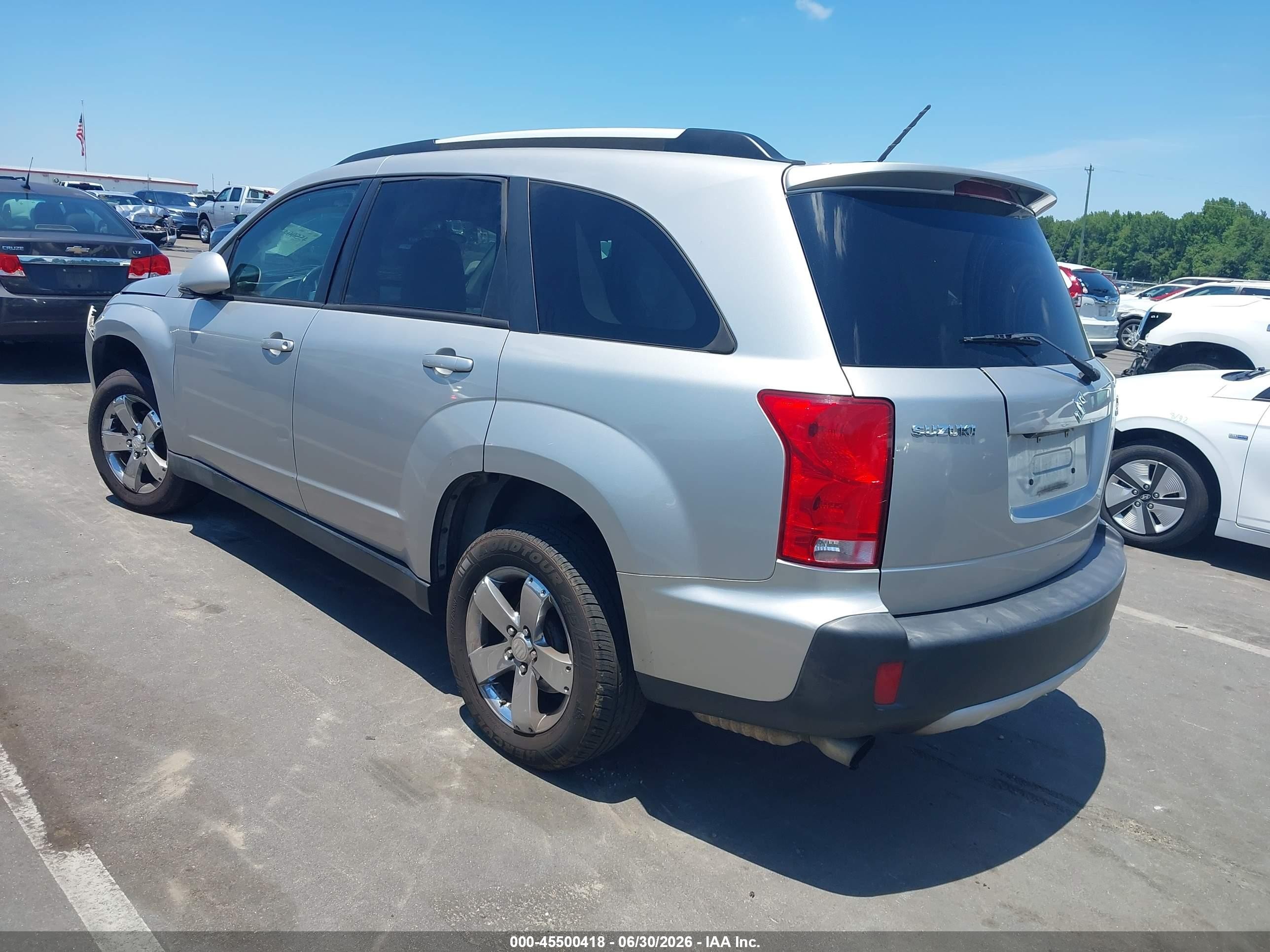 2008 Suzuki Xl7 Limited Silver vin: 2S3DB917586122983
