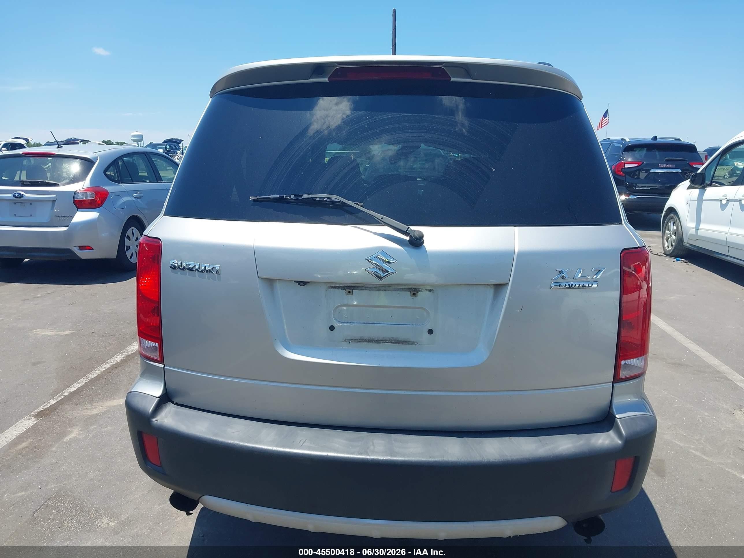 2008 Suzuki Xl7 Limited Silver vin: 2S3DB917586122983