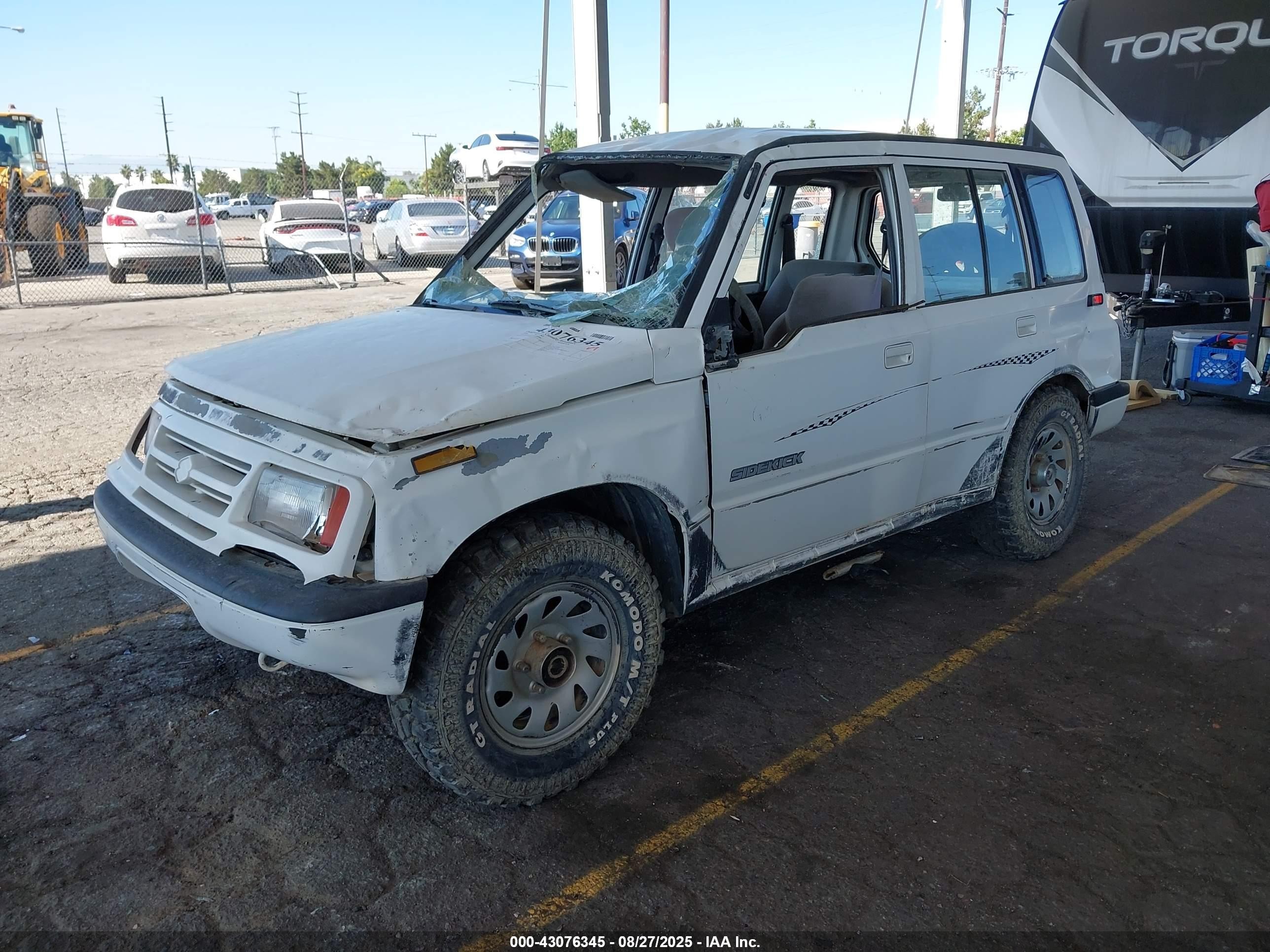 1998 Suzuki Sidekick Jx White vin: 2S3TD03V2W6405982