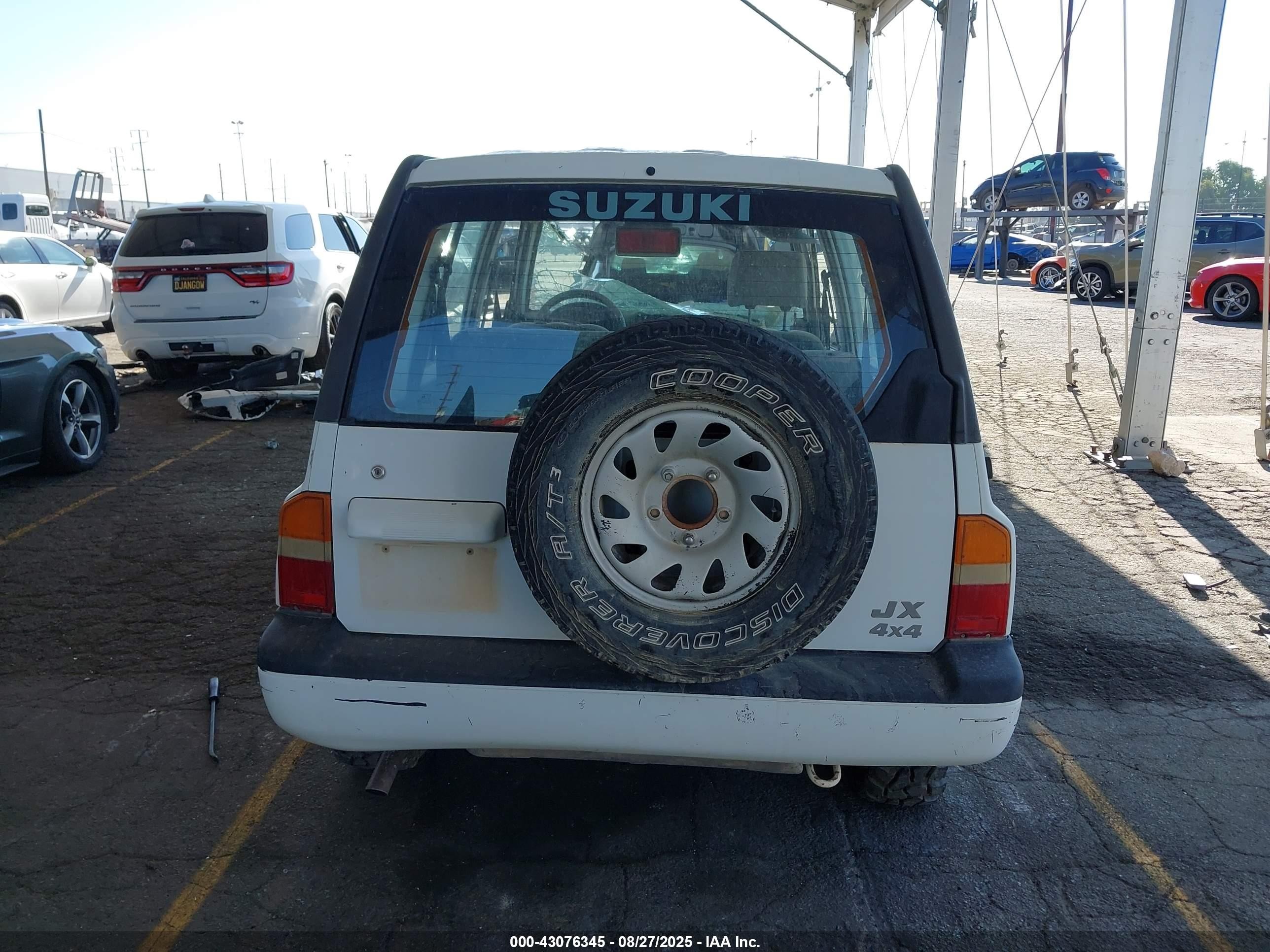 1998 Suzuki Sidekick Jx White vin: 2S3TD03V2W6405982