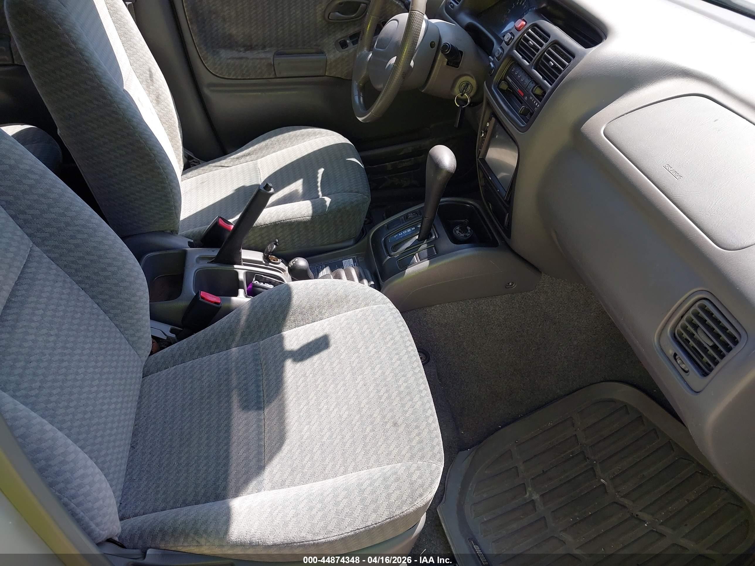 2004 Suzuki Vitara V6 Lx Серый vin: 2S3TD62V746104156