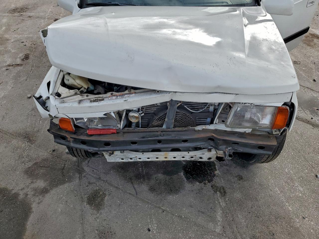 1998 Suzuki Sidekick Js White vin: 2S3TE02V6W6401724