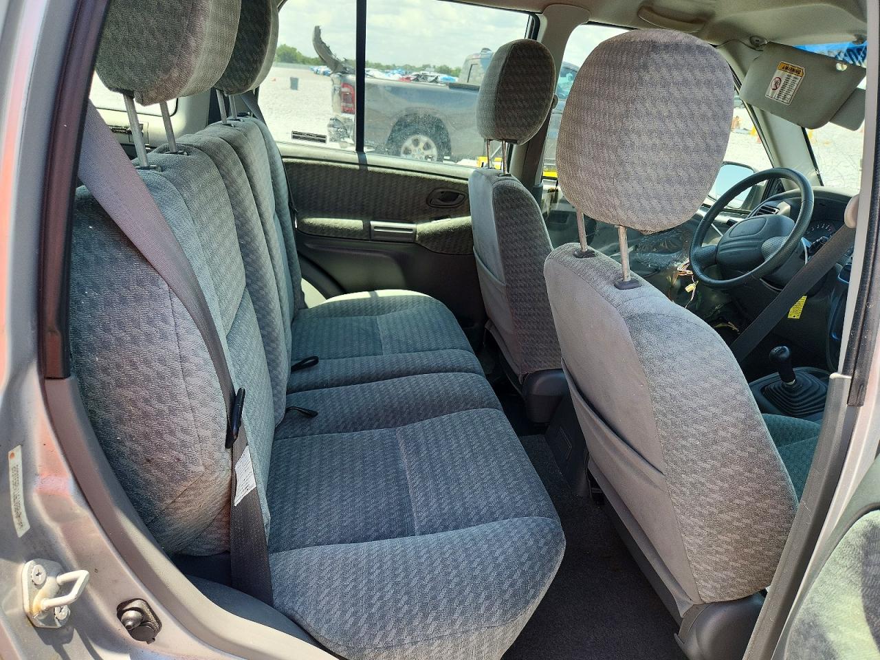 2001 Suzuki Vitara Js Silver vin: 2S3TE52V116108240