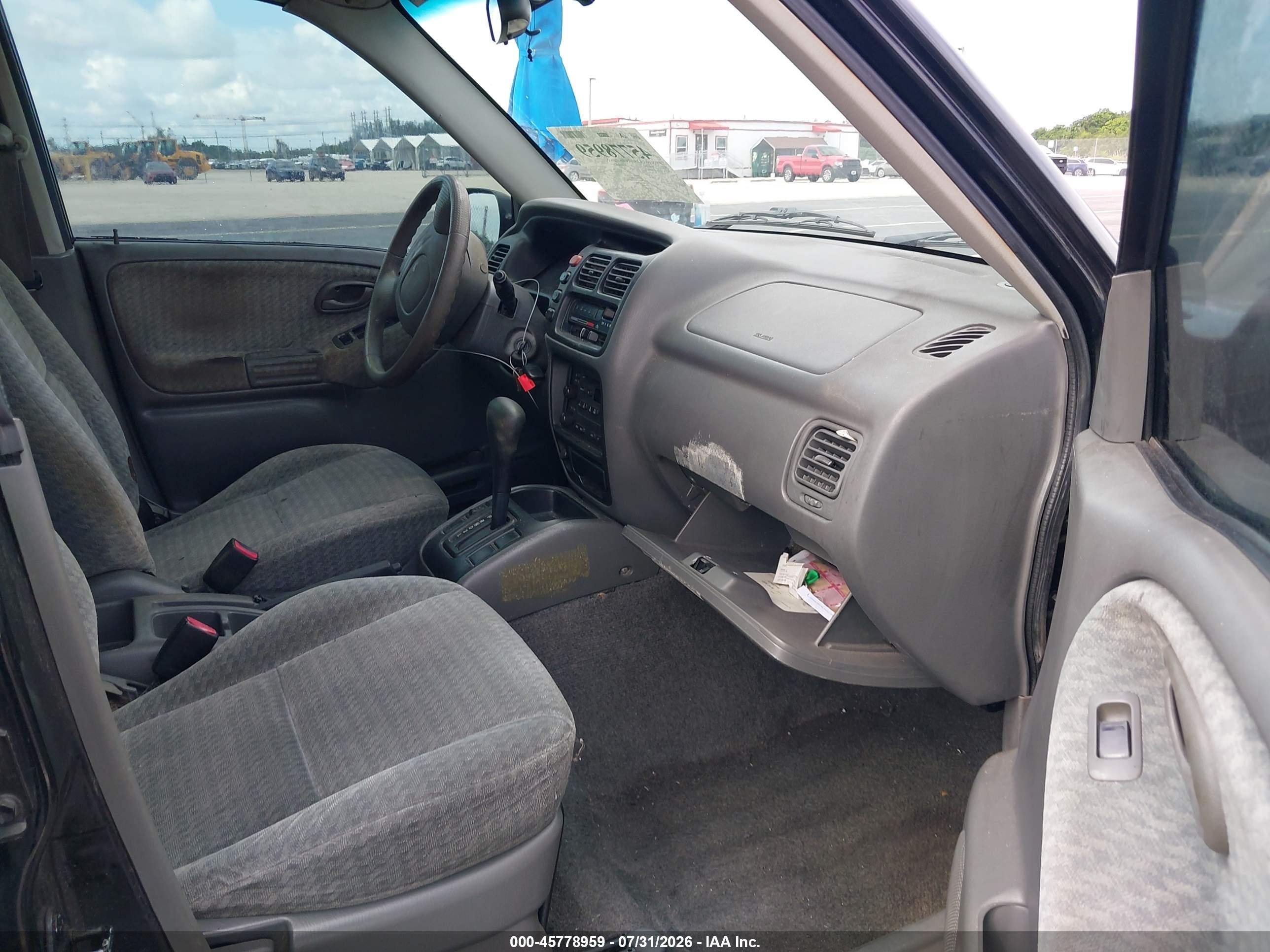 2002 Suzuki Vitara Jls Black vin: 2S3TE52VX26102597