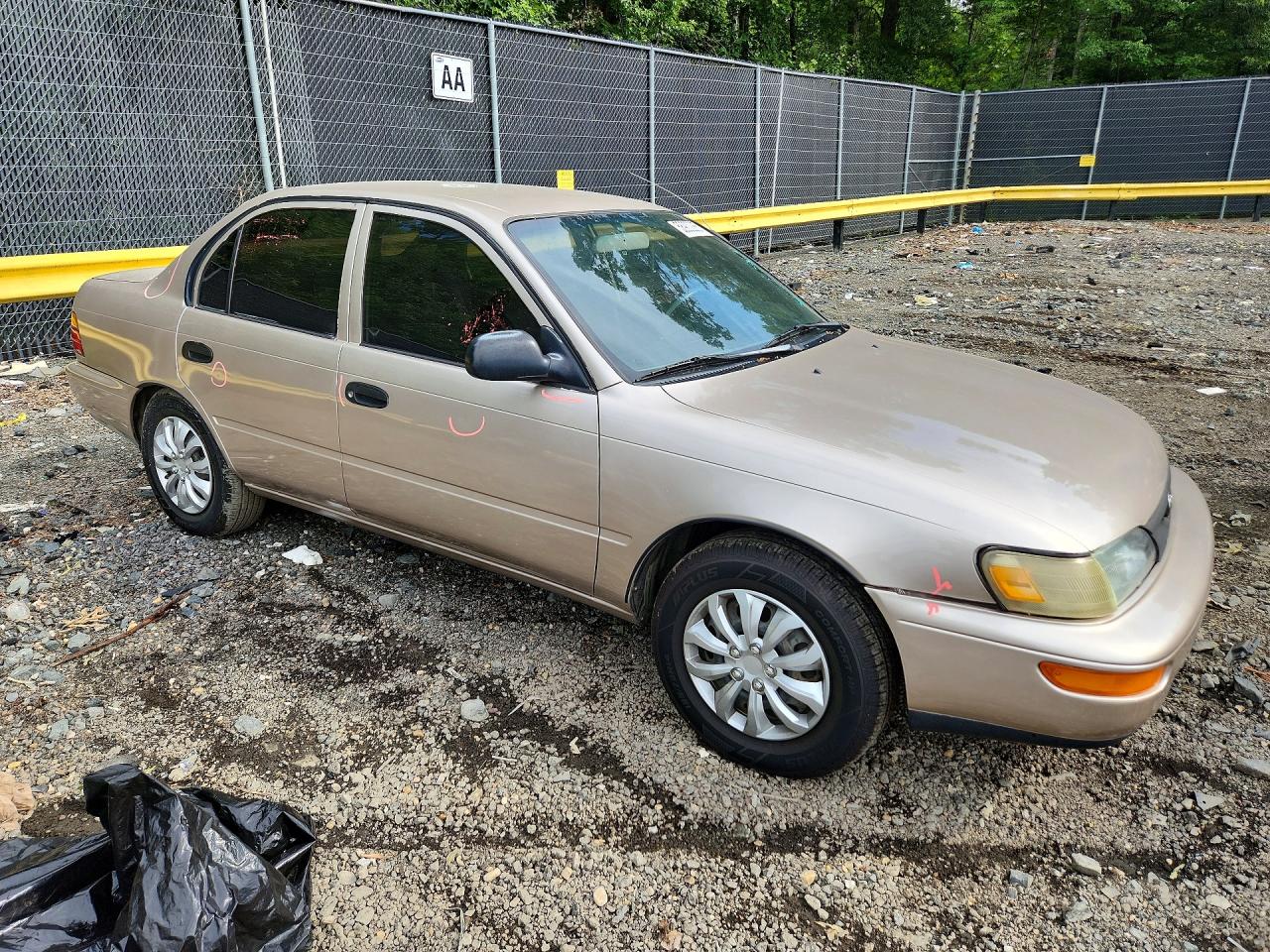 1995 Toyota Corolla Base Silver vin: 2T1AE04B3SC071011