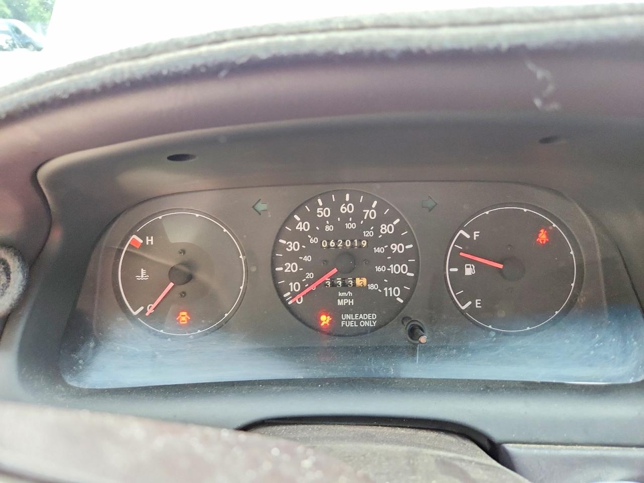 1995 Toyota Corolla Base Silver vin: 2T1AE04B3SC071011