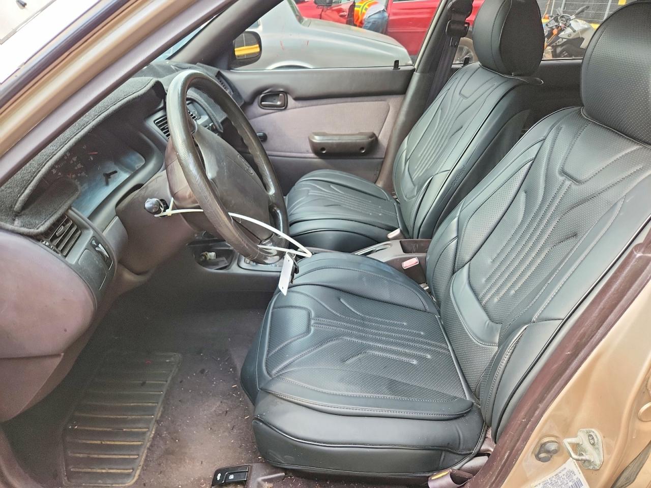 1995 Toyota Corolla Base Silver vin: 2T1AE04B3SC071011