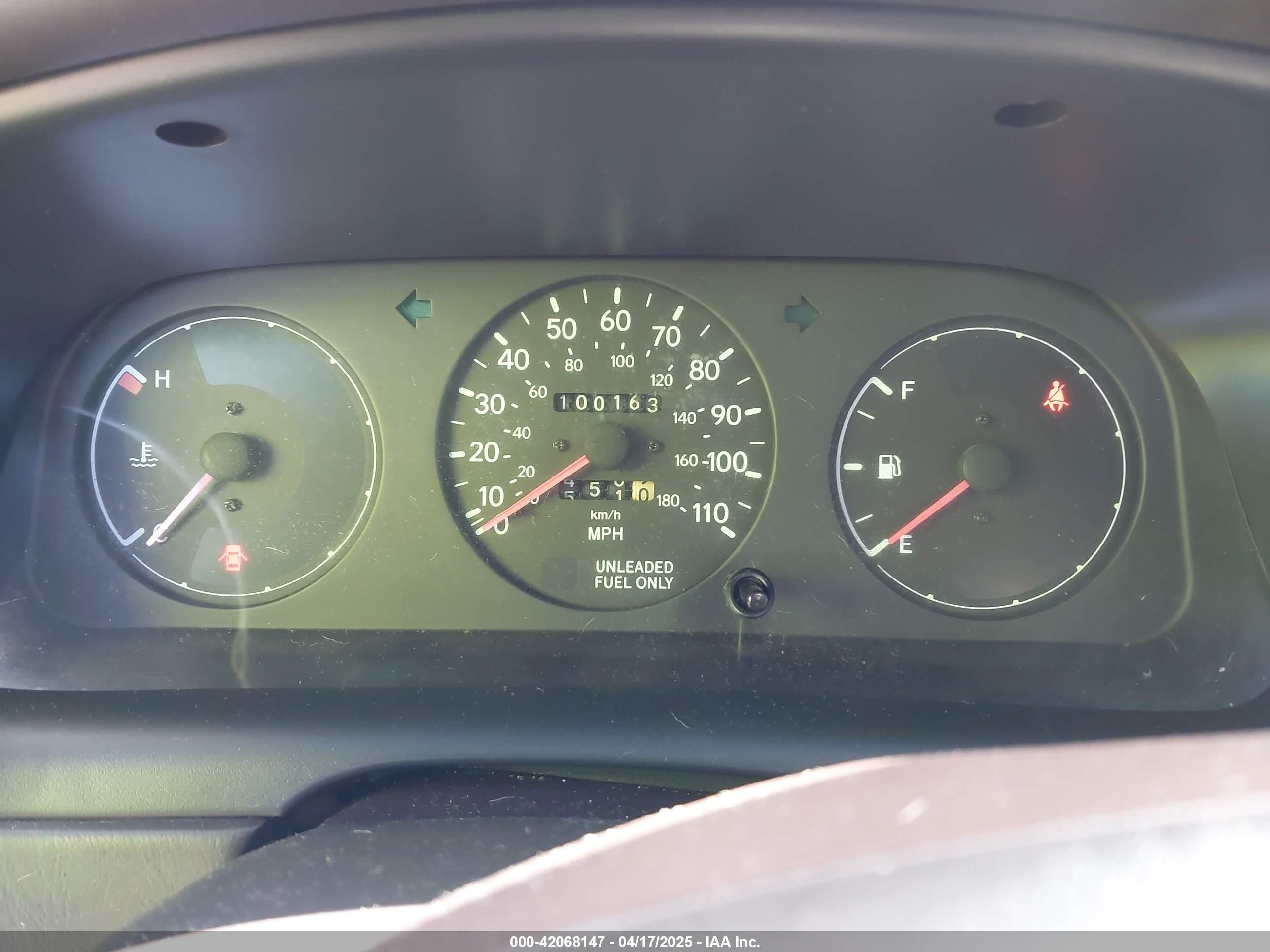 1995 Toyota Corolla   Tan vin: 2T1AE04B5SC086299