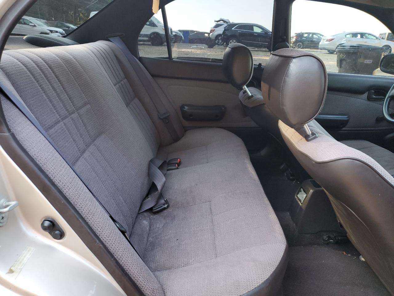 1993 Toyota Corolla Gold vin: 2T1AE04E4PC023907