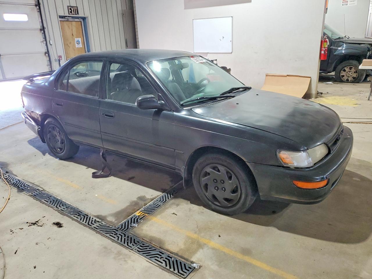 1993 Toyota Corolla Base Black vin: 2T1AE04E6PC014688