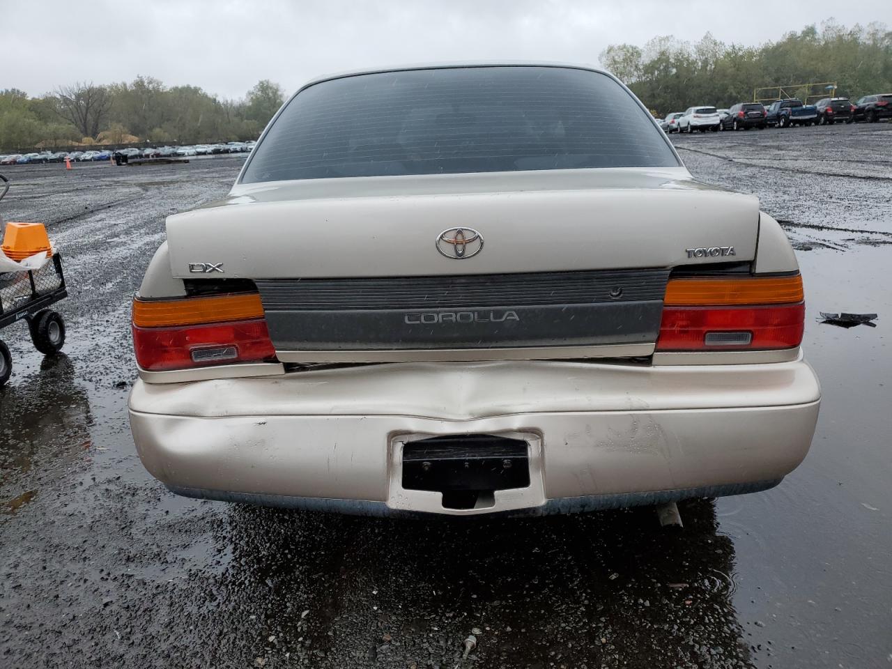 1995 Toyota Corolla Le Tan vin: 2T1AE09B8SC132815