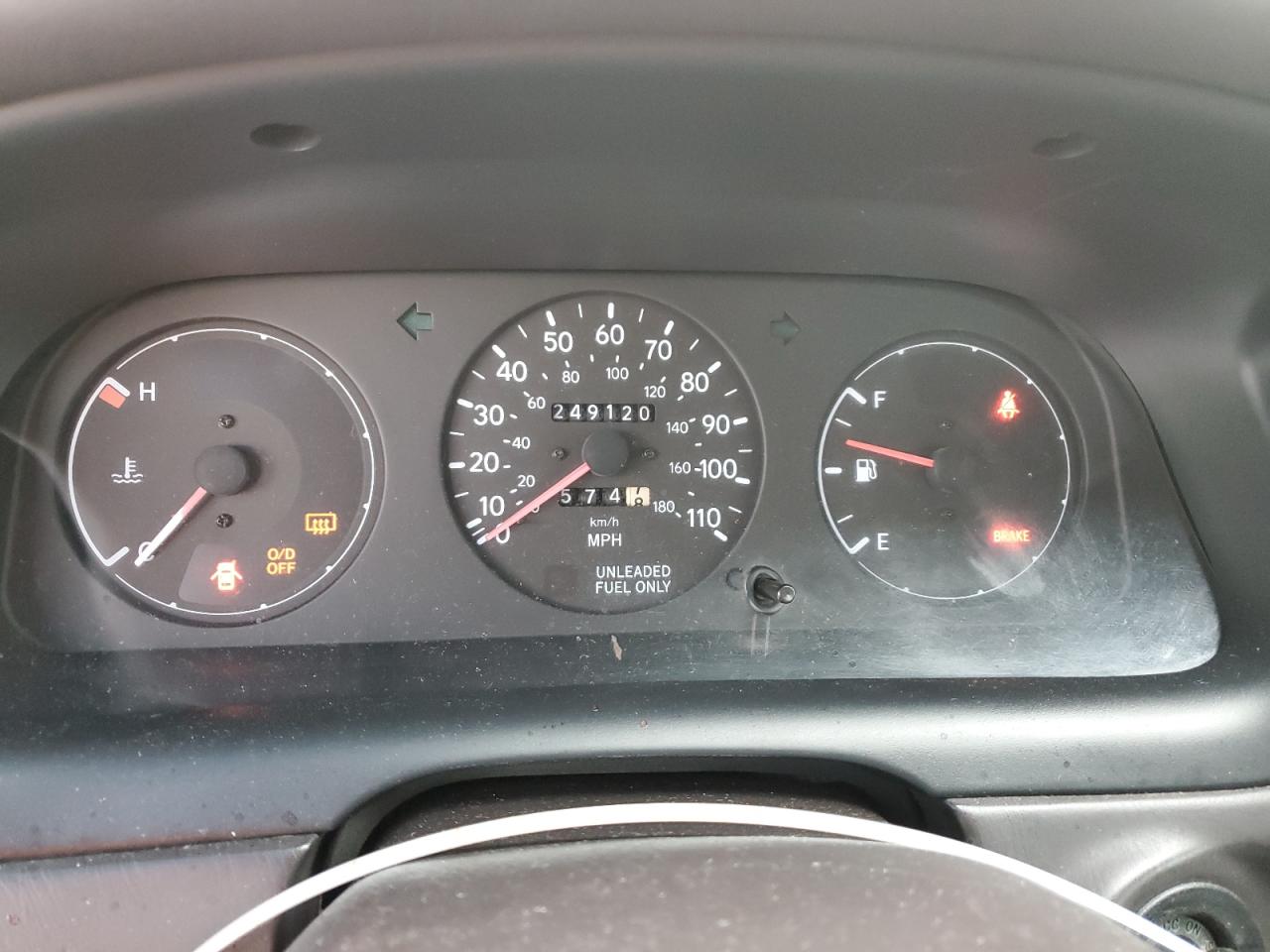 1995 Toyota Corolla Le Tan vin: 2T1AE09B8SC132815