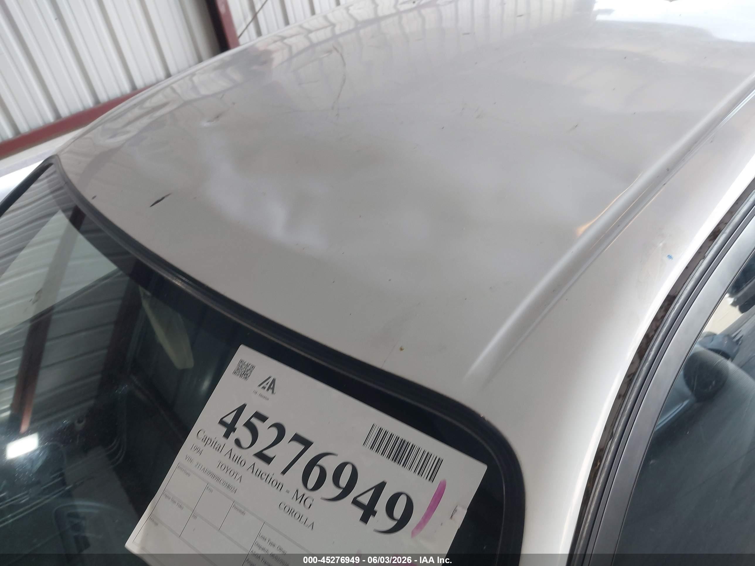 1994 Toyota Corolla Le/dx White vin: 2T1AE09B9RC058024