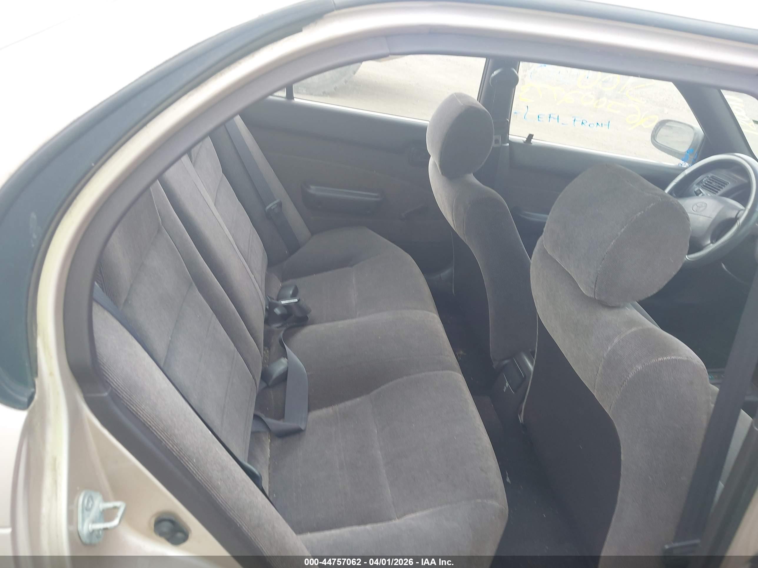 1993 Toyota Corolla Le/dx Желто-коричневый vin: 2T1AE09E0PC016705