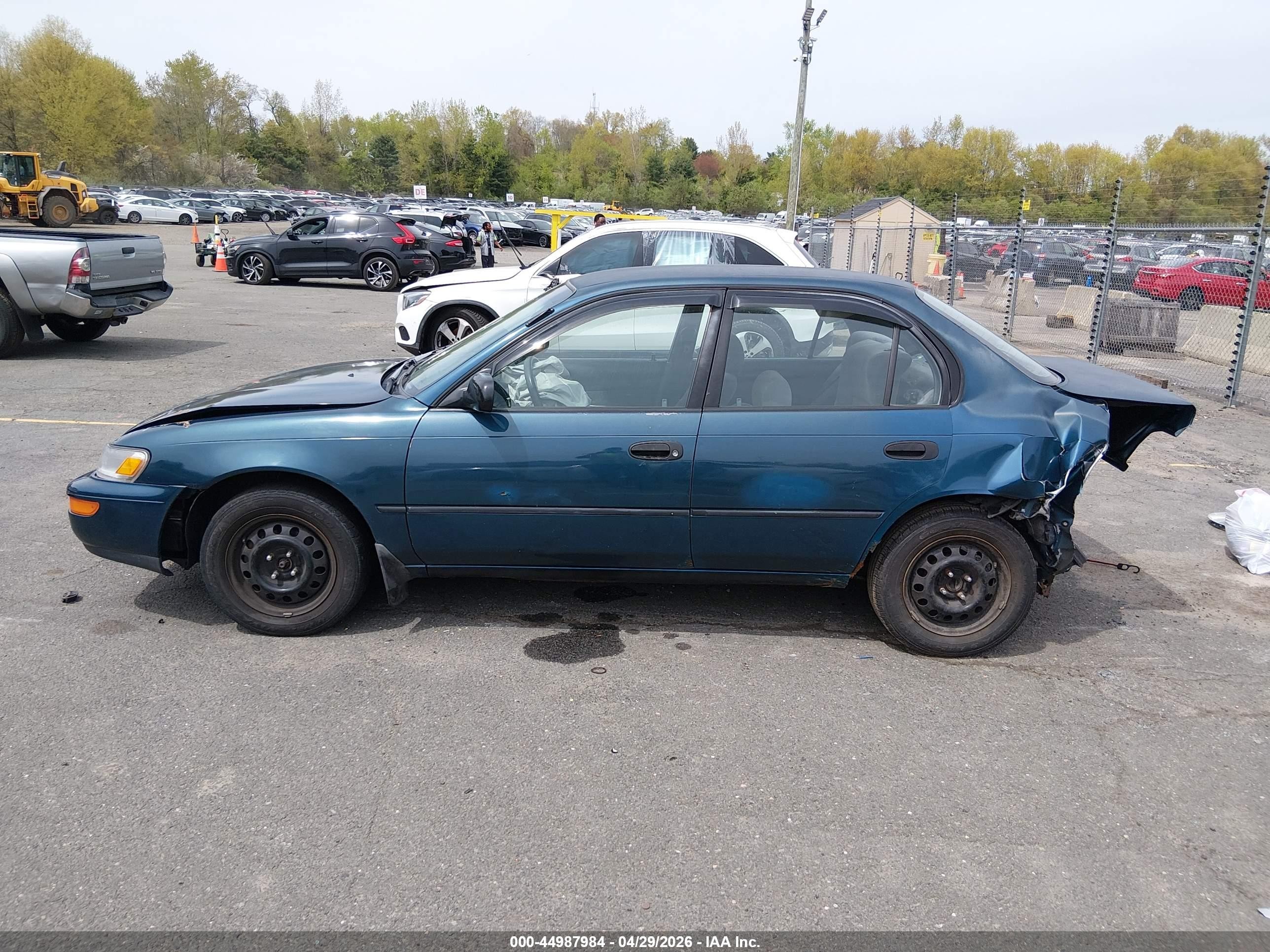 1993 Toyota Corolla Le/dx Зеленый vin: 2T1AE09E1PC038230