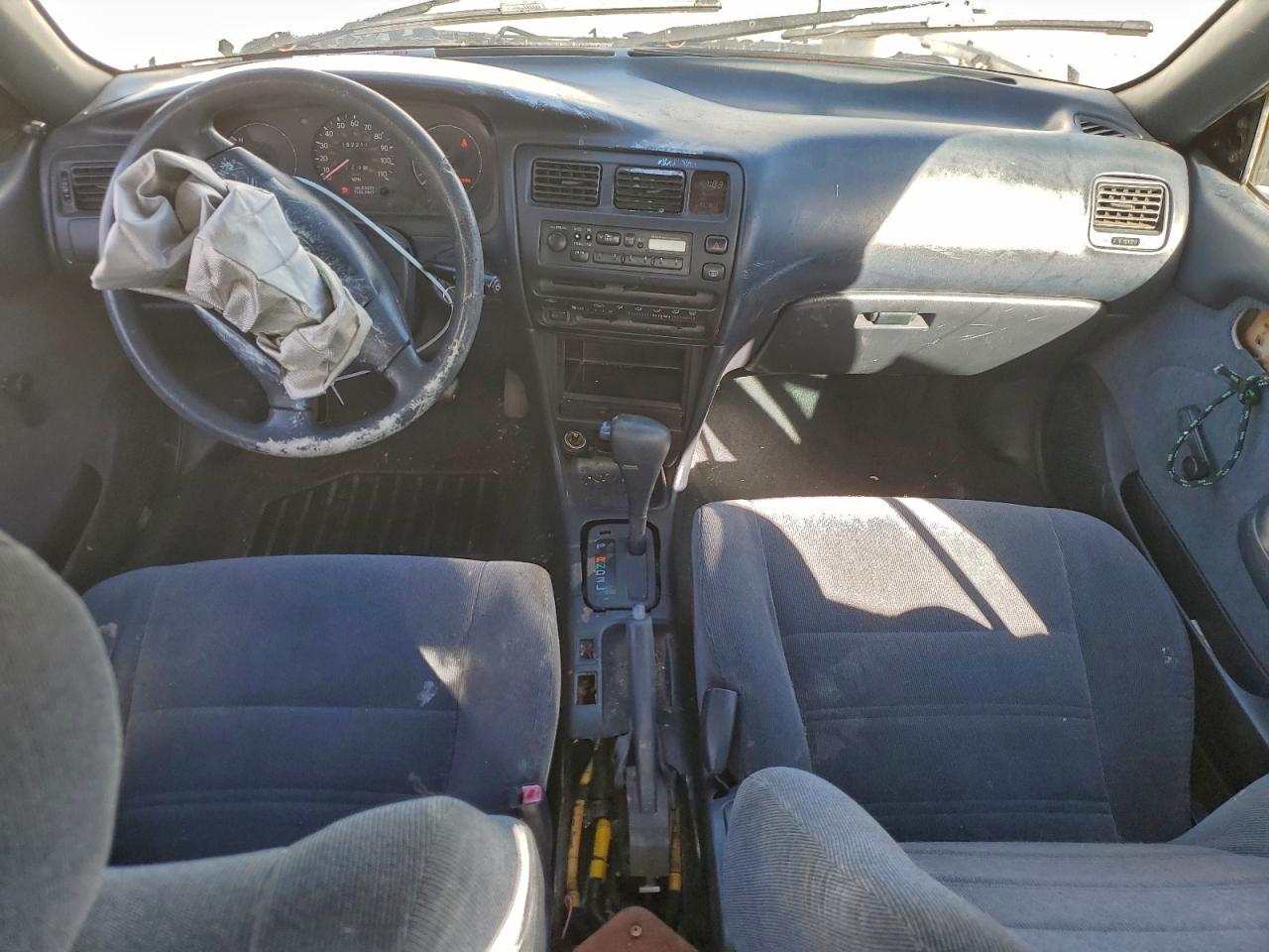 1993 Toyota Corolla Le White vin: 2T1AE09E2PC030105