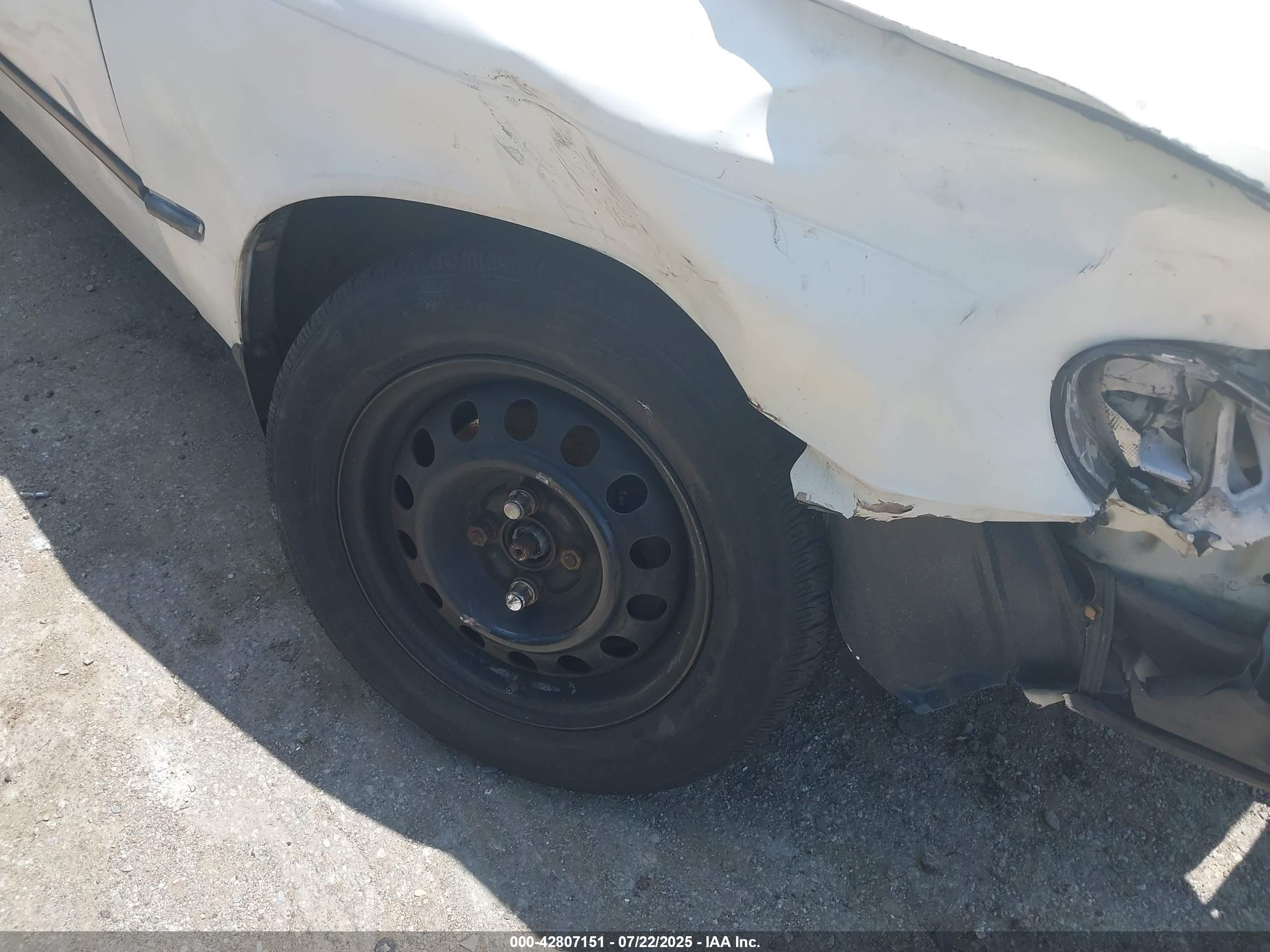 1993 Toyota Corolla Le/dx White vin: 2T1AE09E6PC029698