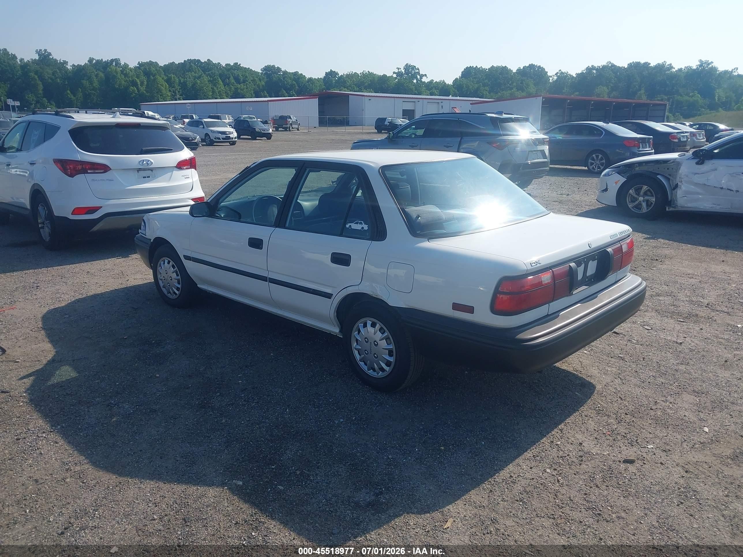 1991 Toyota Corolla Dlx White vin: 2T1AE94AXMC090654