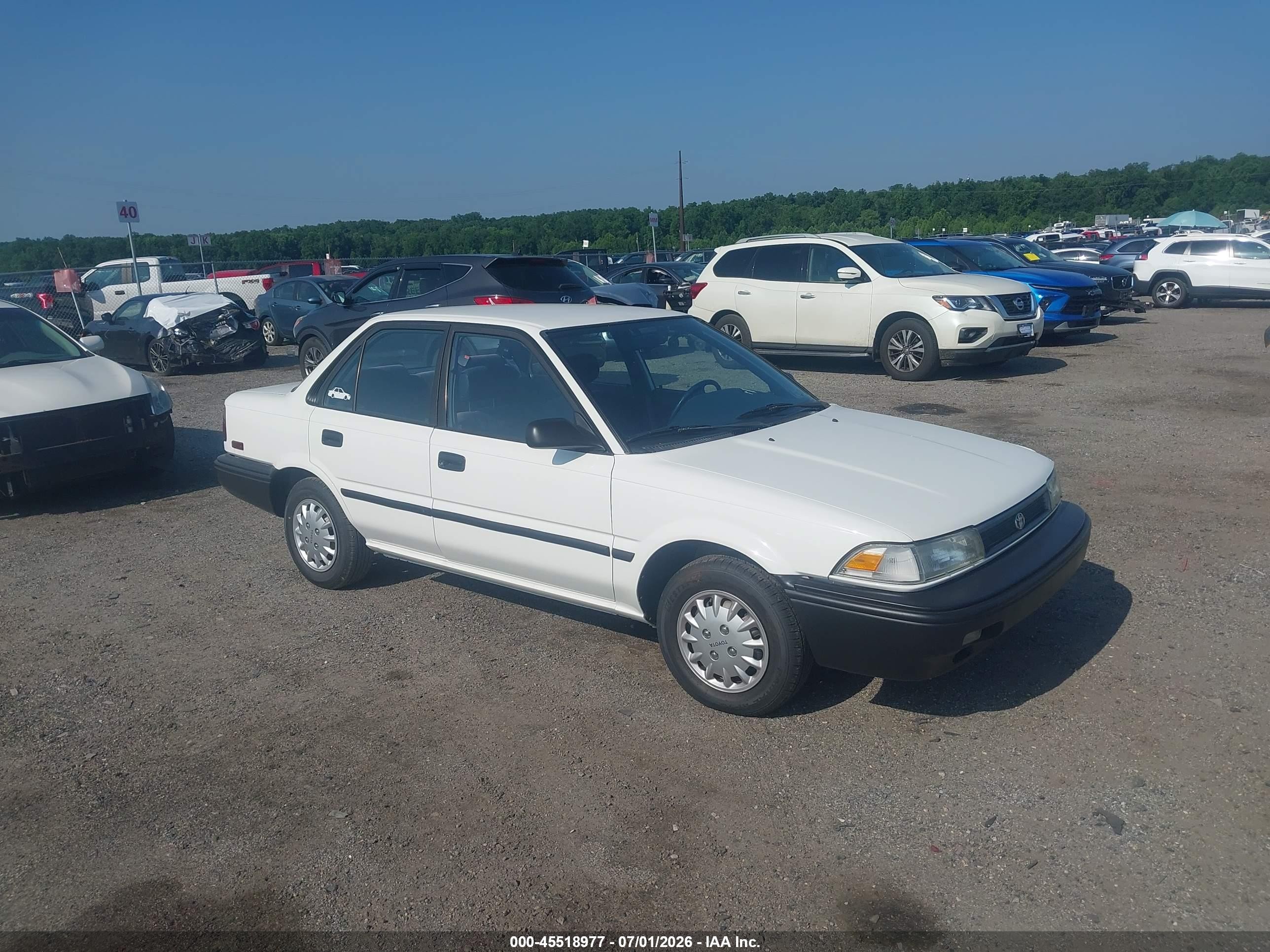 1991 Toyota Corolla Dlx White vin: 2T1AE94AXMC090654