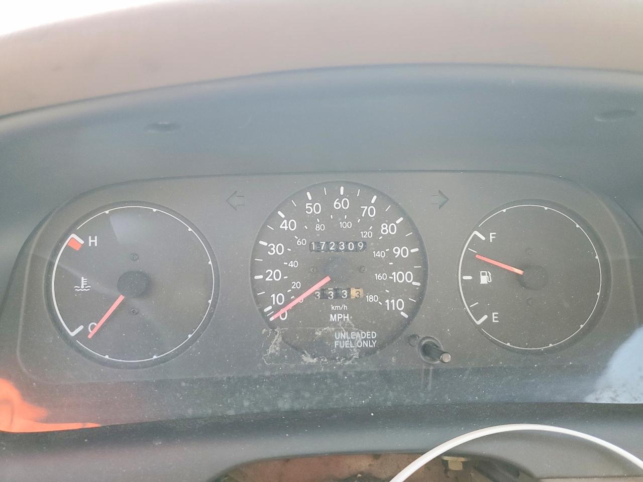 1997 Toyota Corolla Base Зеленый vin: 2T1BA02E1VC172128