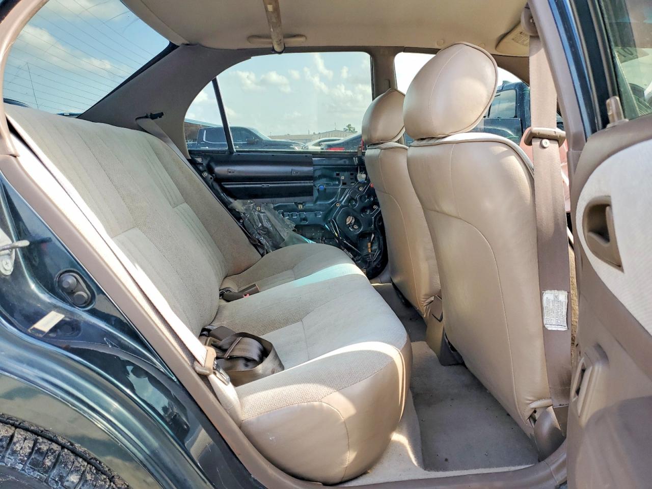 1997 Toyota Corolla Base Зеленый vin: 2T1BA02E1VC172128